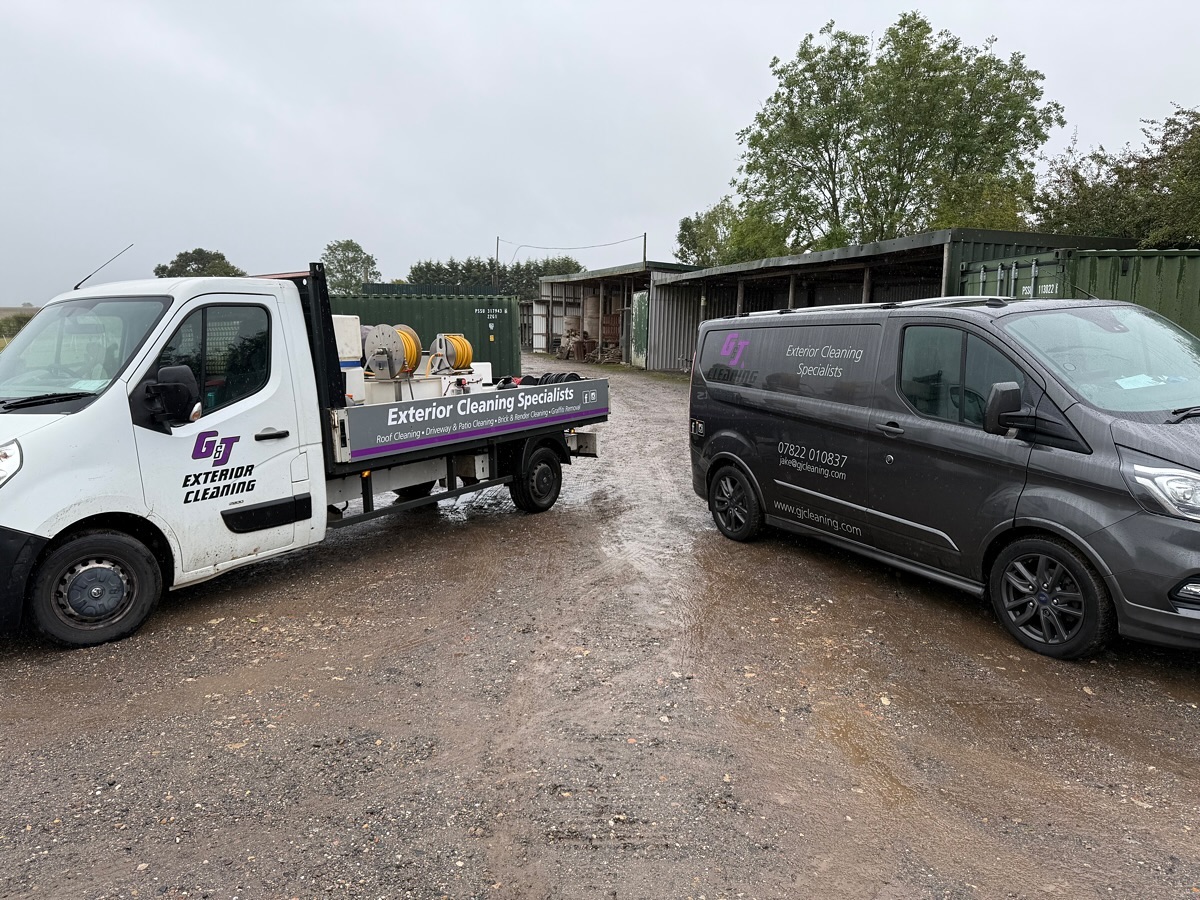 Always investing in the growth of the business 📈💯
@grssigns doing what they do best and hooking the truck up to match the Ford 🔥