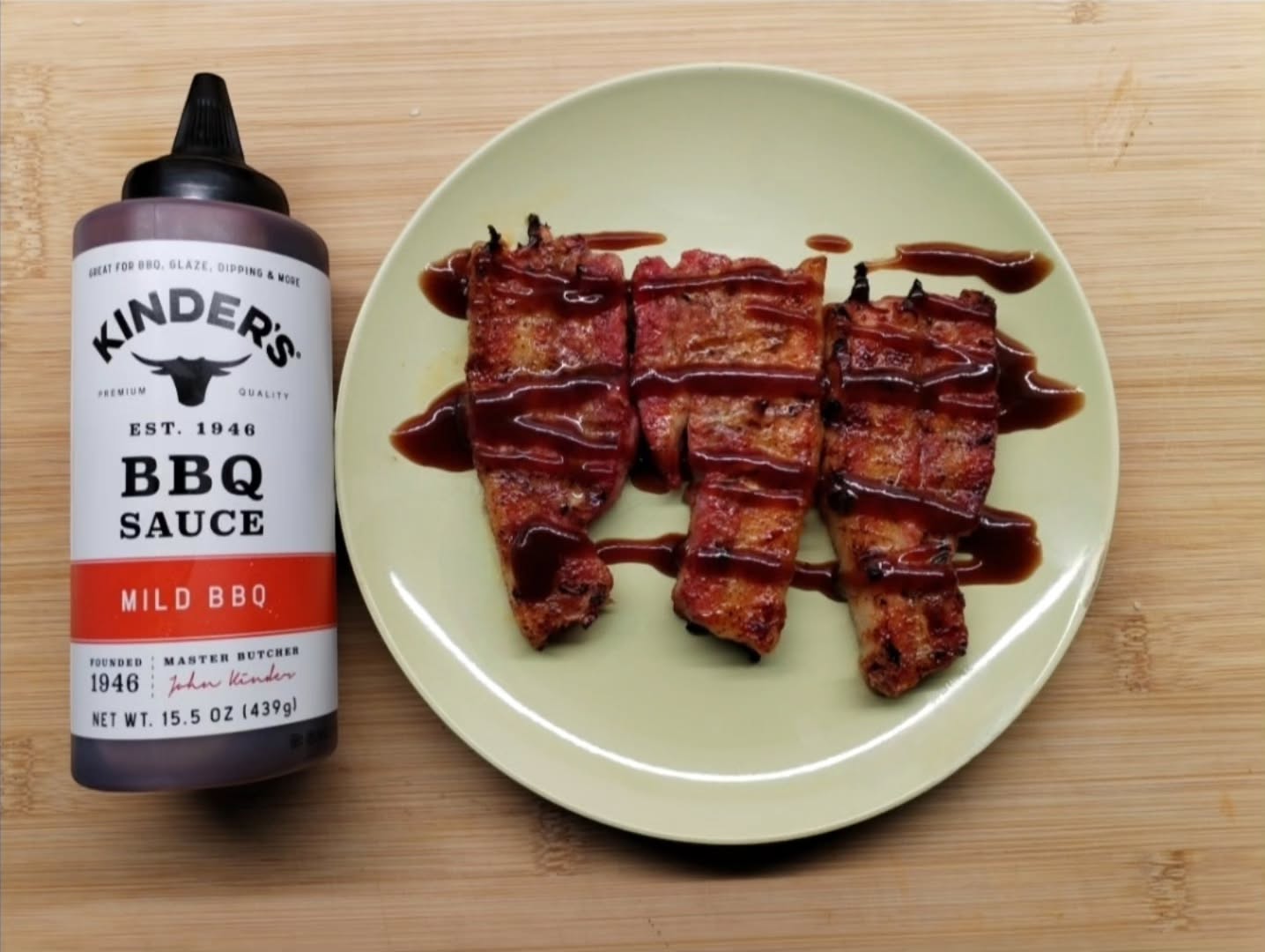 Quick & Easy
Pork belly strips.
Rubbed up with Kinder's Brown Suger Rub
Air Fryer 15min @200
Topped of with Kinder's Mild BBQ sauce
😍😋