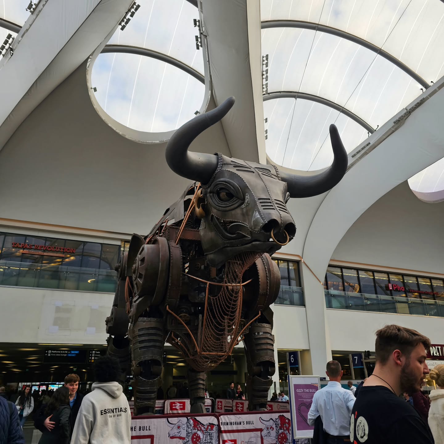 Another year, another Conservative Party Conference done.
With the Conservatives being in opposition (for now👀), it was a different conference to usual. This year it was nice to see friends from across the country and spend time talking about my research to anyone that would listen 🤣
#cpc24