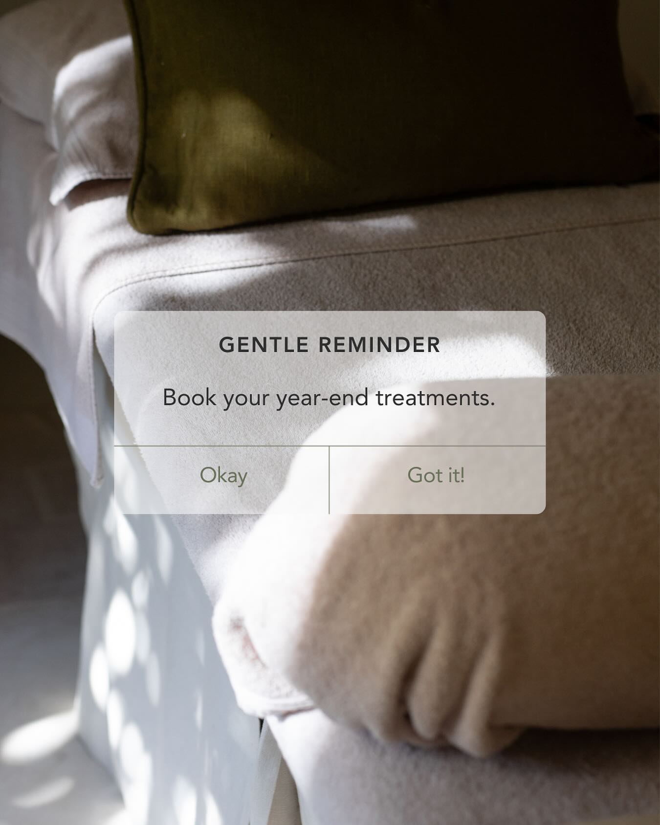 Gentle reminder to book your year-end treatments ✨🤍
Can you believe it’s October already, Liefstes? We recommend doing your future self a favour and booking your year-end treatments before the festive-season hustle starts in earnest.
We still have some slots available in December, so let’s get you booked 🤍 And while we are at it, we can set up your treatments for January 2025 as well.
Make easy bookings via our LINK IN BIO ✨✨
021 863 4915 | info@lyftaal.co.za | +27 63 301 0585
#Lyftaal #DecemberBookings #JanuaryBookings #PaarlSalon #Bookings2024
