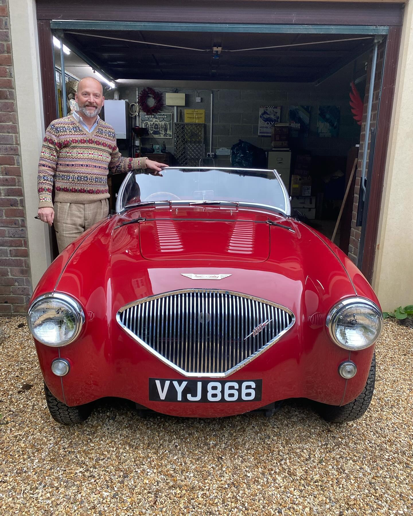 The small amount of autumnal sunshine we had today was enough of an excuse to get the 1953 Austin Healey 100M out. ##classiccars #vintage