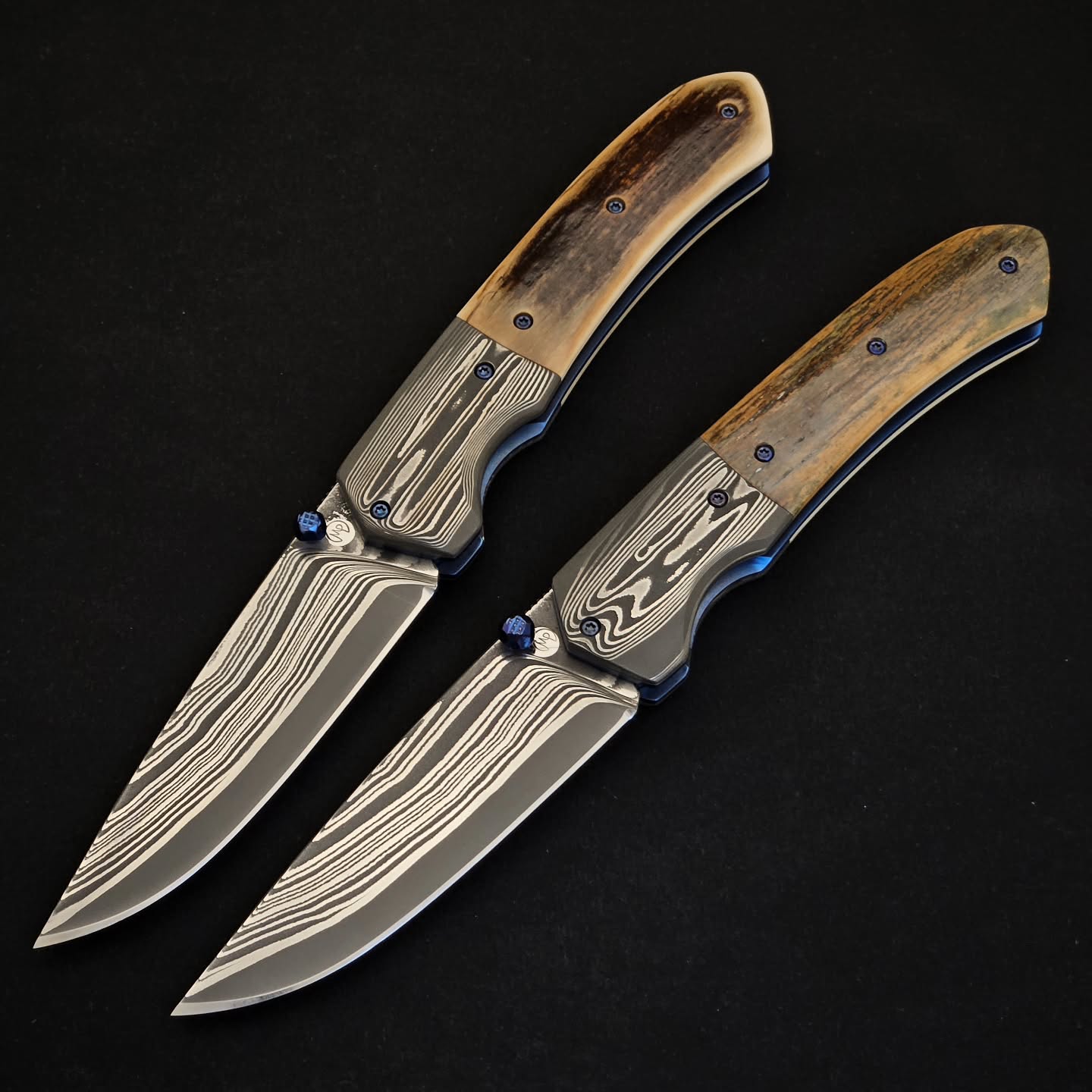 Gentleman brothers 🔥 A-GENT - linear. Mammoth ivory matching with @futuronforge #ElmaxCORE stainless damascus. #HardcoreFuturon #ffelmaxcore #oneofakind #mammothivory