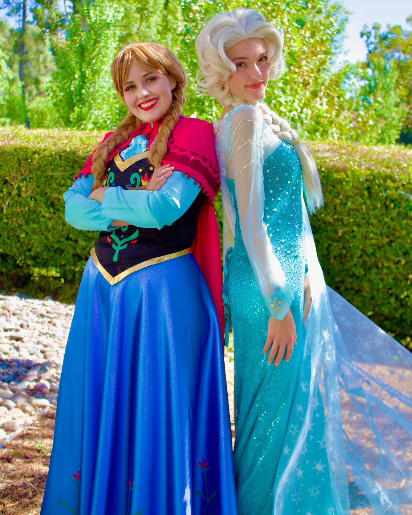 Our Snow Sisters can’t wait to party with you! #princessparty #kidsparty #whimsicalwondersparties