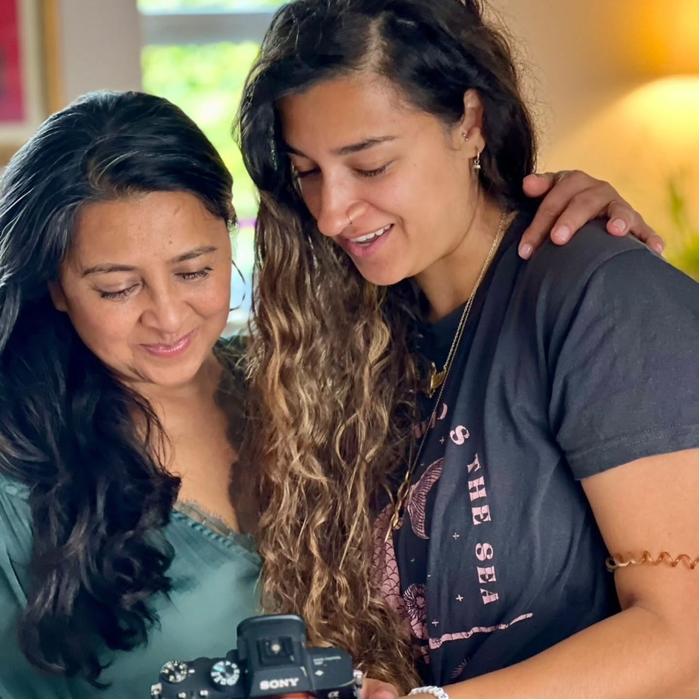 When it feels good to co-create.
Photoshoot with Rehmet@ traumaalchemist at studio @Yogabliss.
#breathwork
#asian_female_entrepreneur
#iemt
#southlondonhealing
#coherentbreathing