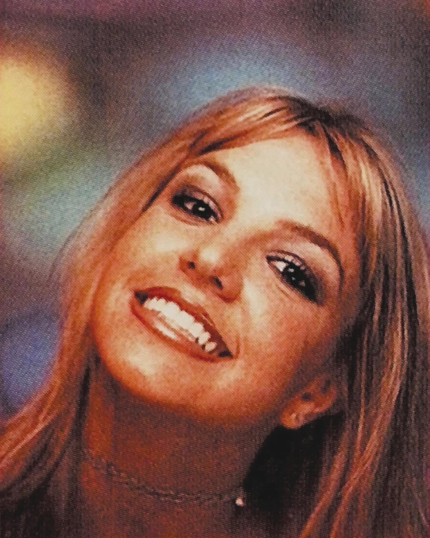 The TRL photo booth was *the* place to be back in the day! 📸
Every actor, singer, rapper, and athlete alike made sure to stop by the photo booth after their time on TRL! 📺
I miss the old days when MTV played music, sigh 😔
follow @eliteurbanite to keep up with all things eclectic & culturally aware!✨
🎧 Tune in to Elite Urbanite Radio on Spotify! 🩷
•
•
•
tags: #entertainment #losangelesnightclubs #losangelesevents #losangeleseventplanner #popculture #contentcreator #funevents #localevents #thingstodoinla #entertainmentlife #losangelesgirl #lagirl #music #femaledj #femaledjsdoitbetter #radiohost #culture #mtv #trl #musiclovers #2000s #nostalgia #throwback #britneyspears