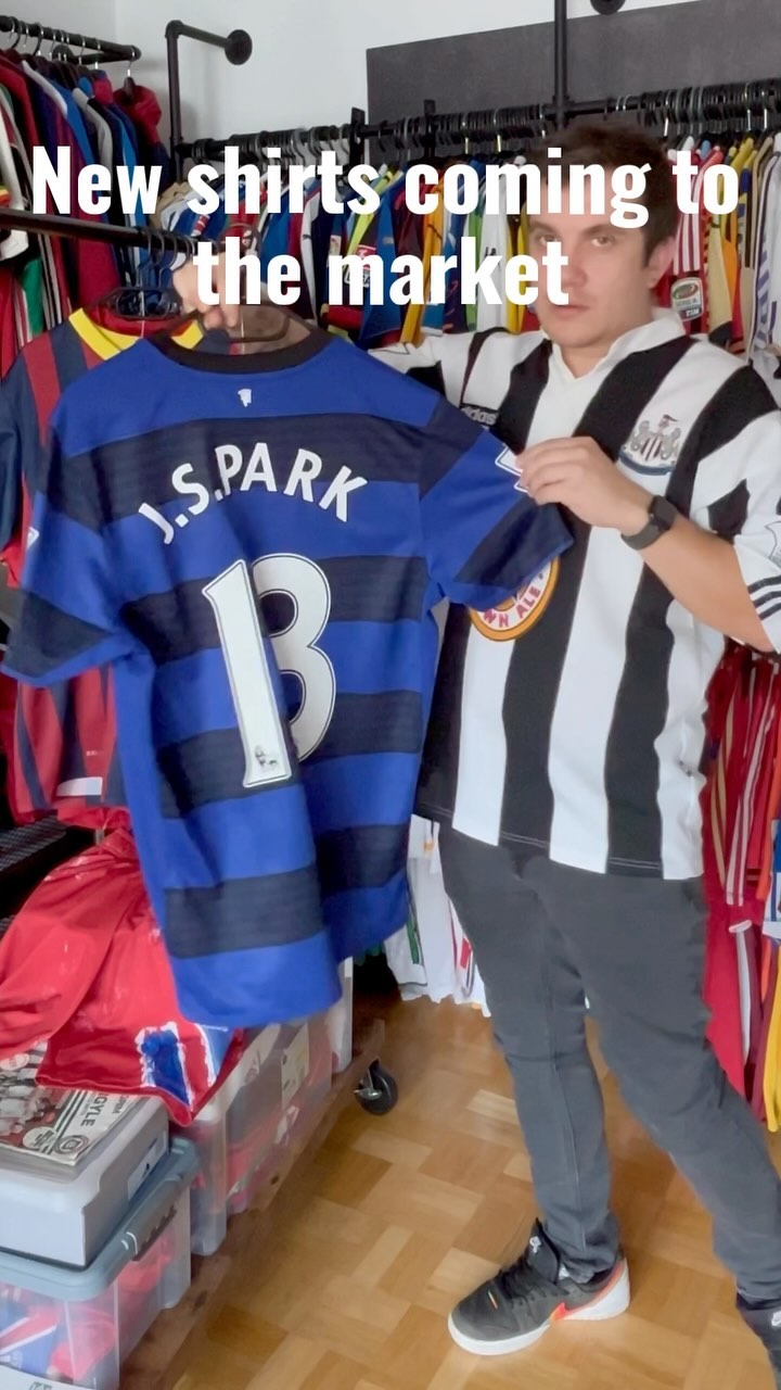 Opening my store at 17:00
At the Fat Cat in Munich
Hosted by the Midnight Bazaar
#trikot #retro #footballshirt #fatcat #midnightbazar #munich #vintagemarket #trikottrader