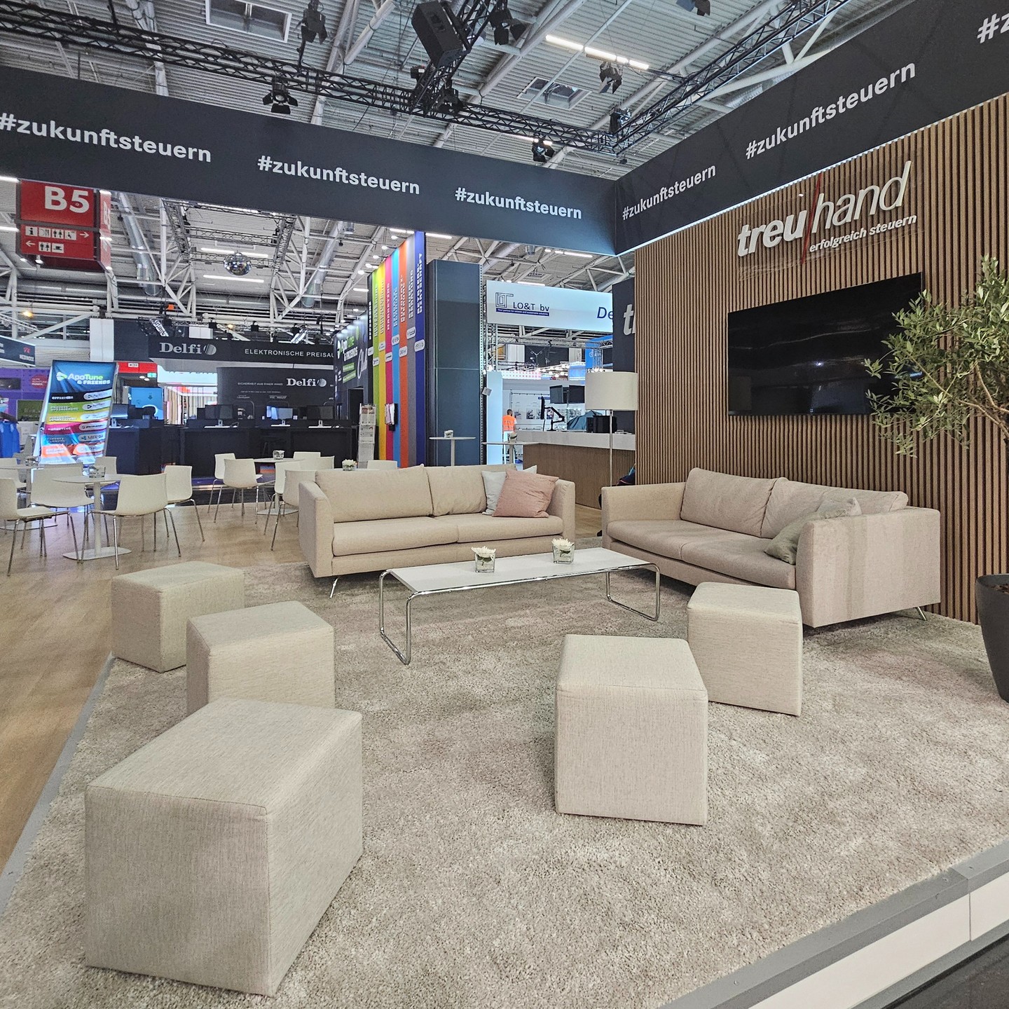 Our work for Treuhand 🙂 EXPOPHARM
#mproduction #treuhand #expopharm #muenchen #wiedersehen #duesseldorf #messe #danke #highlights #highlight #event #apotheker #pharmazie #pharma #expopharm2024 @expopharm