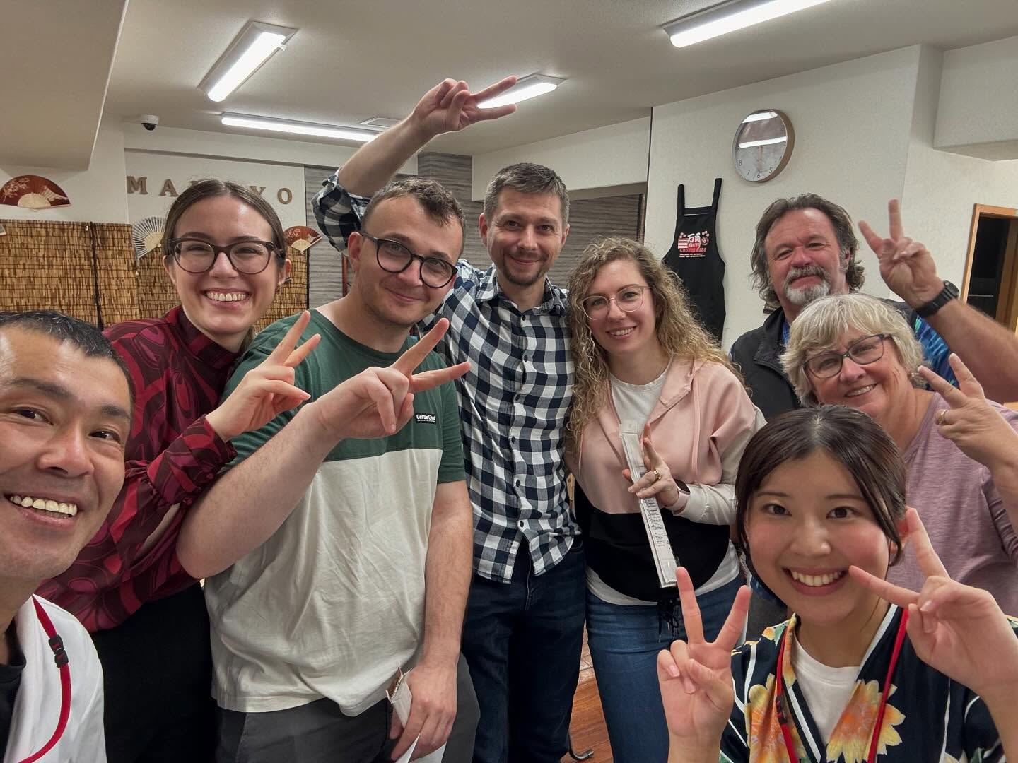 We made two type of Ramen, Syoyu and Miso Ramen soup, hand made Gyoza and Onigiri‼️
Thank you for joined us🍺
#KyotoJapaneseCookingClass
#Manryocookingclass
#Kyotocookingclass
#thingstodoinkyoto