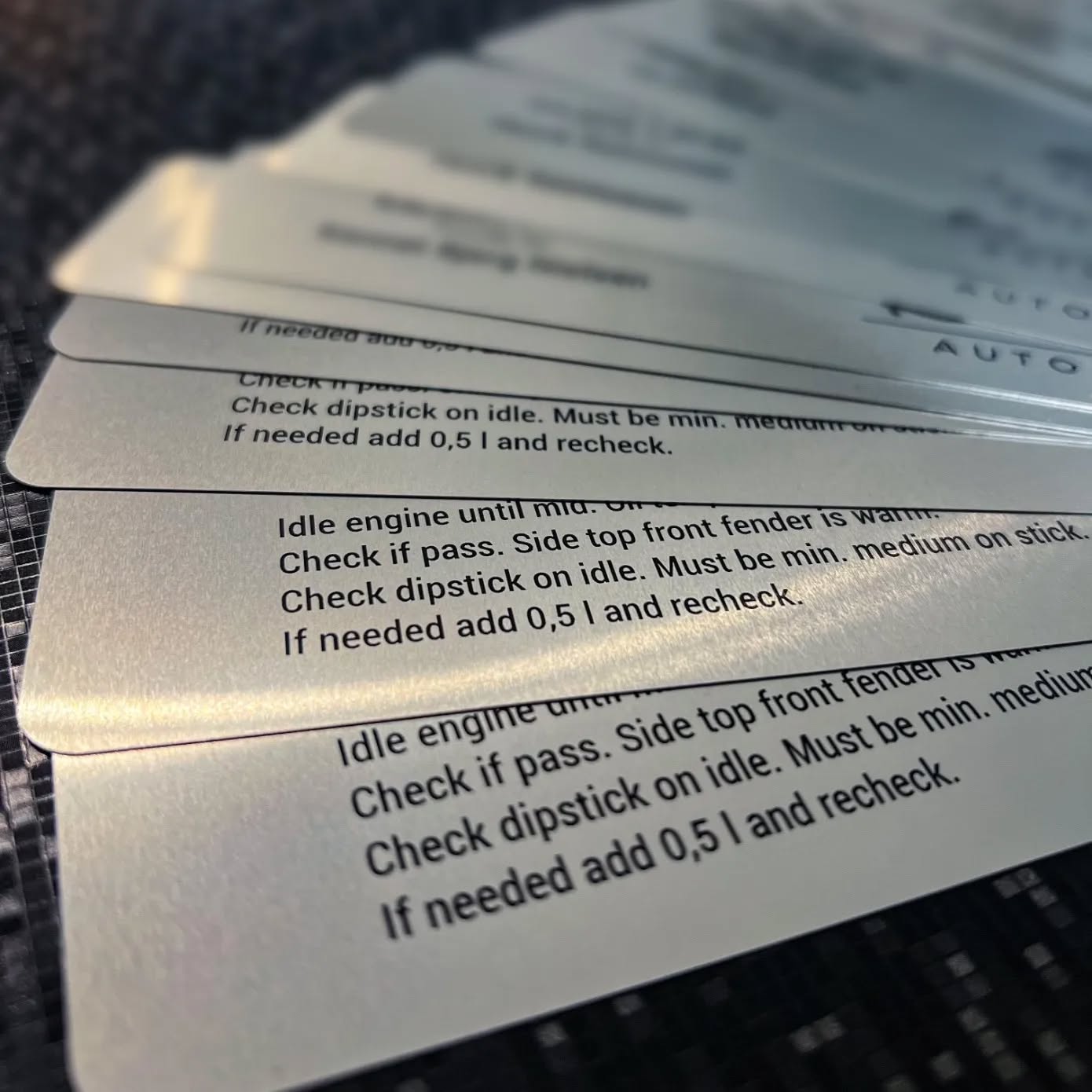 Karstumizturīgas alumīnija uzlīmes 🥵🔥
Klienta prasībai izgatavot uzlīmes uz materiāla, kas ir noturīgas pret karstumu automašīnas motortelpā, atradām risinājumu - skaistas un gaumīgas alumīnija uzlīmes ar spēcīgu līmslāni. 🤩
Ja arī Tev ir nepieciešamas uzlīmes, kas ir ne tikai noturīgas, bet arī elegantas, raksti mums uz info@goldgroup.lv ✉️
#stickerspot #stickerspotuzlimes #uzlimes #aluminijauzlimes #karstumizturigasuzlimes #uzlimjudruka #uzlimjurazosana #autouzlīmes