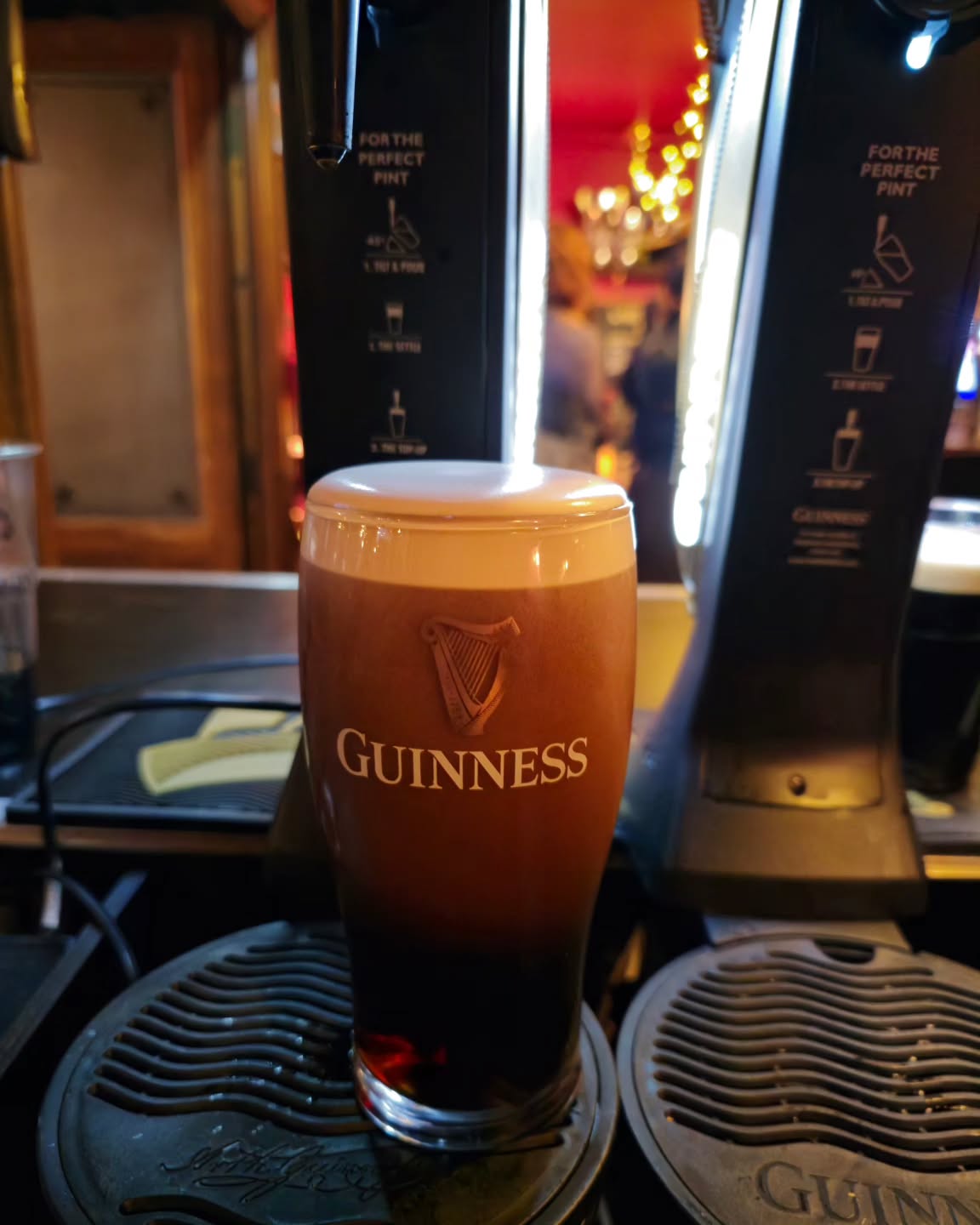 It's beginning to look a lot like Christmas...😉🍻 #flightcasebars #guinness