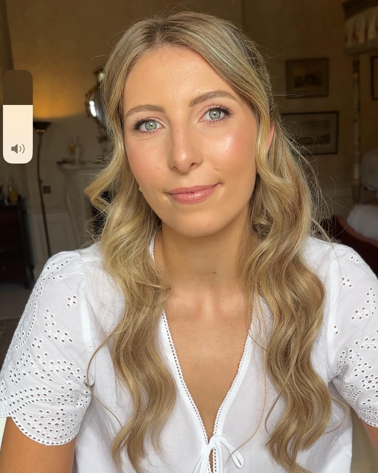 Perfect Milly 🤍
One of this summers beautiful brides at @pylewellpark. Isn’t Milly beautiful 😍 Always lovely to work with @hairbylizevans to 🤍
We have a super busy week and can’t wait to see our brides Charlotte, Antionette and Geraldine.
.
.
#bride #brides #bridal #makeup #makeupartist #makeuplooks #bridalmakeup #bridalmakeupartist #beauty #bridalbeauty #wedding #weddingvenue #dorsetbride #dorsetwedding #pylewellpark #pylewellparkwedding