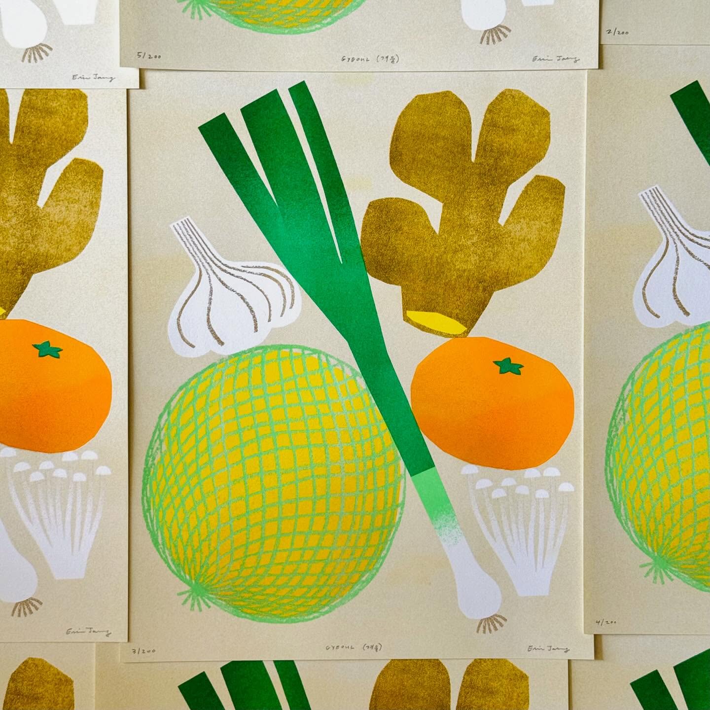 We’re so excited to share that Erin Jang @theindigobunting’s limited edition signed prints “Gyeoul” (겨울)are now available on Heart of Dinner’s online shop!
Celebrate the season of togetherness with Erin Jang’s “Gyeoul” 겨울 (Korean for “winter”), a beautifully crafted print that honors the comforting rituals of winter.
As Erin shares in her own words: “Gyeoul’ (‘winter’ in Korea) is inspired by the ritual of sharing food as a balm in the colder months. Winter citrus like pomelo and clementines that I peel for my children, and scallion, ginger, garlic, and enoki mushrooms—aromatics for homemade soups and jjigaes—remind me of the many ways we can nourish one another.”
We’re honored to feature Erin’s artwork and deeply grateful for her generosity in dedicating all proceeds from “Gyeoul” to Heart of Dinner. Every purchase supports our mission to deliver nourishing care packages and foster meaningful connections that reduces food insecurity, social isolation, and loneliness among our beloved Elders.
Prints are signed and numbered, an edition of 200
Five-color risograph print
10.5x13.5”
Printing by our friends at @luckyrisograph