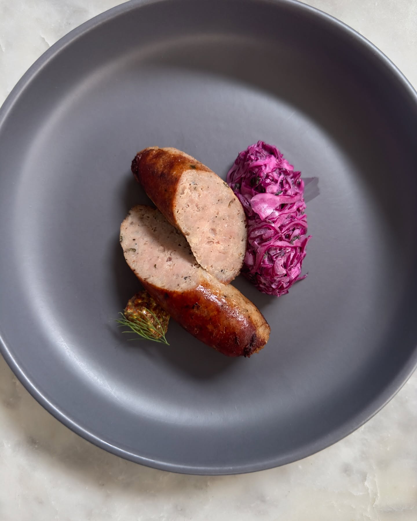 📢 Salt Lake City! We are now taking orders for local delivery! 🚗 Place your orders today, and we’ll drop off this Thursday – right to your door! 🏡
Try some new stuff we’ve been pulling off
Truffle Parmesan & Rosemary Pork Sausage 🌿🧄.
Sunday Gravy by the quarts.
Lamb Merquez, (with our harissa blend this one tends to be a bit spicy🌶️) .
Chicken, Feta and Spinach sausage coils… there’s a few more .
You can also find us this Saturday at the farmers market @slcfarmersmarket from 9-1pm @atthegateway.
#utahsausage #slc #utahbutchers