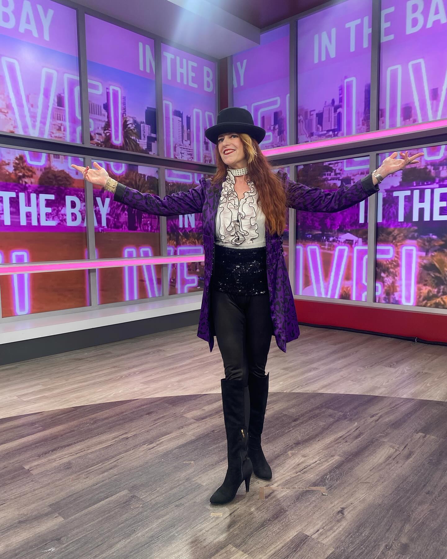 Had an amazing time @liveinthebaytv with @heyitsjesswills today! We were in talking about the next @chick_jagger show @ivyroom 11/15 with @the.audacityband and @rewinder80sband - See ya there! #tribute #stones #rollingstones #albany #coverband #rocknroll #albany #bayarea