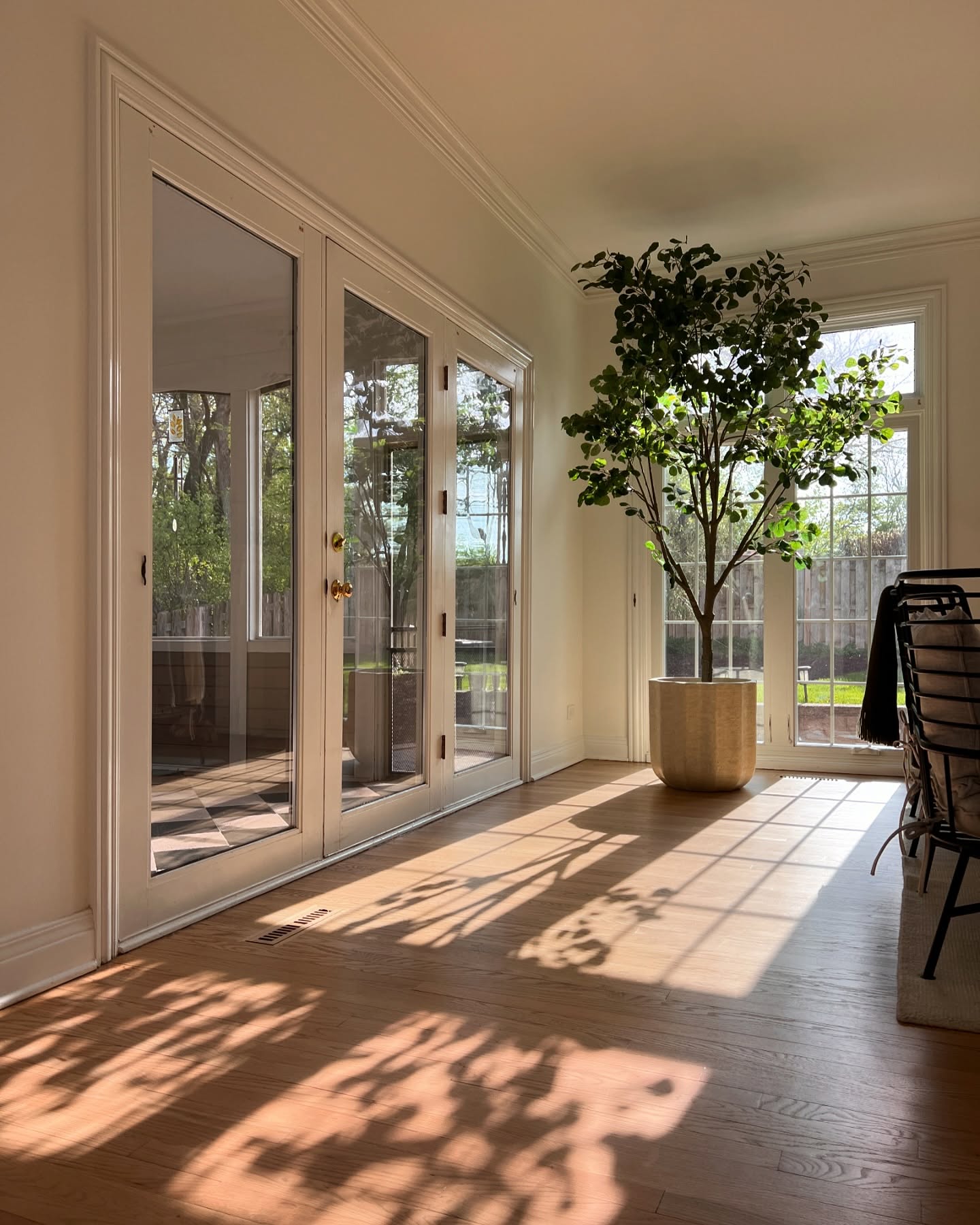 The art of noticing on a slow Sunday morning!
Beauty always stop me!
Have a wonderful Sunday 🤎
#slowsunday #naturelovers #beauty #sunriseoftheday