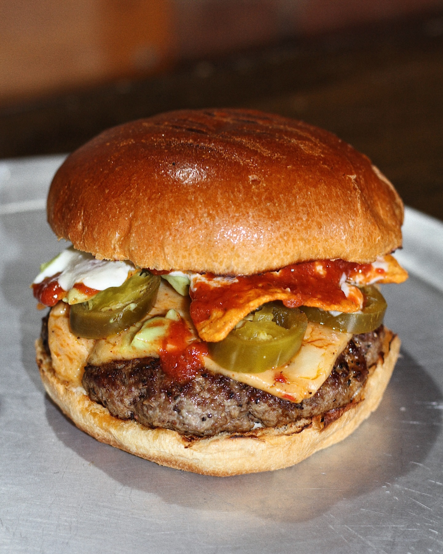 Guac, salsa, and crunch all in one biteโฆ TexMex Burger ๐คค๐ฅ