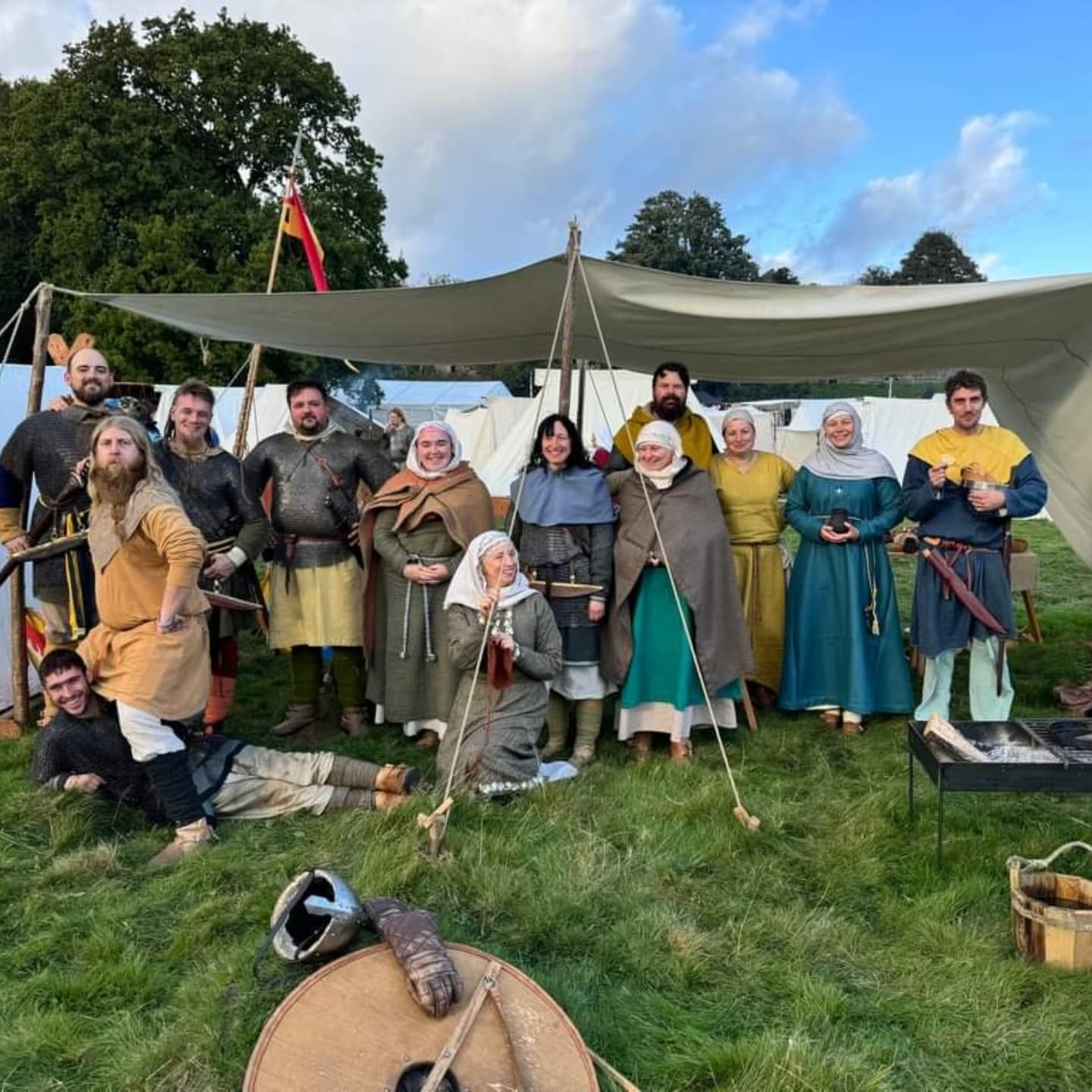 How has it already been a month since Hastings 2024!
www.ulfhedinnvikings.org
#vikings #saxon #anglosaxon #norman #hastings #1066 #englishheritage #haroldgodwinson #williamtheconqueror #reeenactors #reenactment #combat #livinghistory #middleages #darkages #earlymedieval #dorset #battle #Authenticity #wessex #axe #daneaxe #sheild #spear #sword