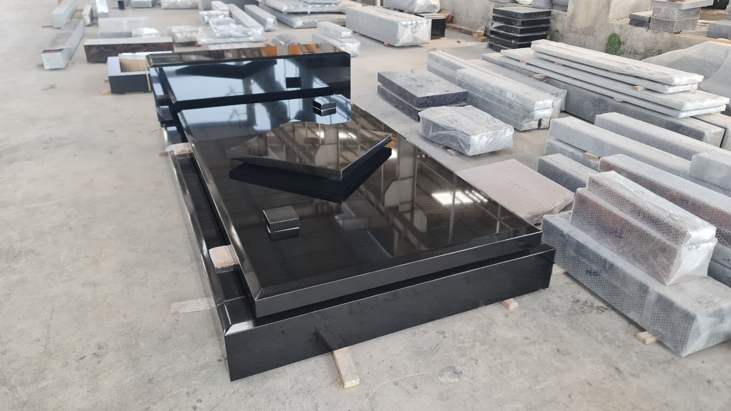 Indian black set.
Whatsapp: +919940042621 for enquiries and partnerships!
#granitemonuments #granitetombstones #granitemanufacturers #graniteexporters #granitecemetryproducts #granitequarry #india #chennai #granitemanufacturersindia #Monumentmanufacturersindia #gravestone #sculpture #friedhof #grabstein #naturstein #grabmale #naturalstone #graniteslabs #angelornament #angel #absoluteblack