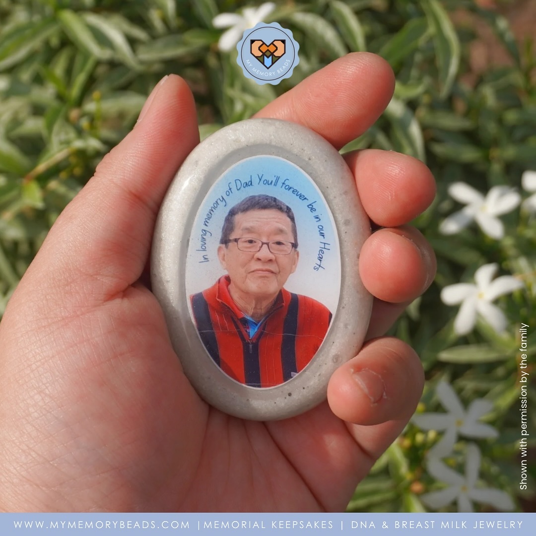 Our memorial keepsakes are crafted with care, to honour your loved ones.
Choose to personalise your keepsakes the way you would want to wear and carry them.
www.mymemorybeads.com
Keepsakes made with Italian Glass & Jewellery Resin.
Cremation Ashes | Breast Milk | IVF Straws | Umbilical Cords | Fur | Hair | Soil | Flowers | Blood & So Much More 🎐
©️ Copyright My Memory Beads. All Rights Reserved.
#MemorialKeepsakesMalaysia #petashesjewellerymy #petashesjewelrymalaysia #memorialkeepsakesMY #keepsakesmy #petashesjewelrysingapore #petashespendantsg #petashespendantmalaysia
#KeepsakesMalaysia #MemorialKeepsakesSingapore #memorialkeepsakesSG #keepsakessg
#Keepsakessingapore #petfurjewellerymalaysia #petfurjewelrysingapore #cremationjewellerymalaysia #cremationjewelrysingapore #rememberinglovedonesmalaysia