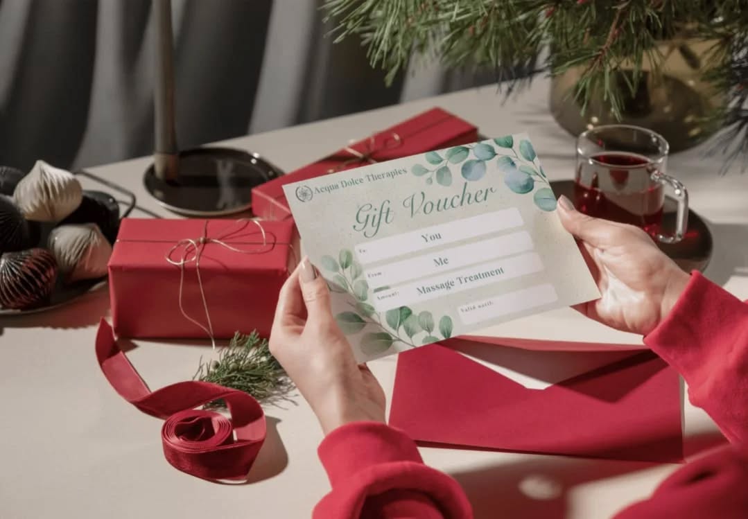 Christmas gift idea 🎄🎅
👉 If you know someone that always wanted to book for a nice massage but never been able to.
👉 If you have a loved one that needs a bit of 'me time' and relaxation
👉 If a family member is complaining a lot about neck and shoulders being tight due to too much work and stress
This Christmas as well as reaching out to family and friends to check if they are feeling well and spend quality time with them, you can also donate a Wellbeing present! ❣
My massage gift vouchers are available to buy from my website (link in bio) and you can easily print them at your house or forward the email to the person receiving them!
Or if you prefer the physical card + envelope I can sort that for you too (just in Hereford.
This option it can be personalised with both your names.
.
.
Contact me for more info ⚘
Martina x