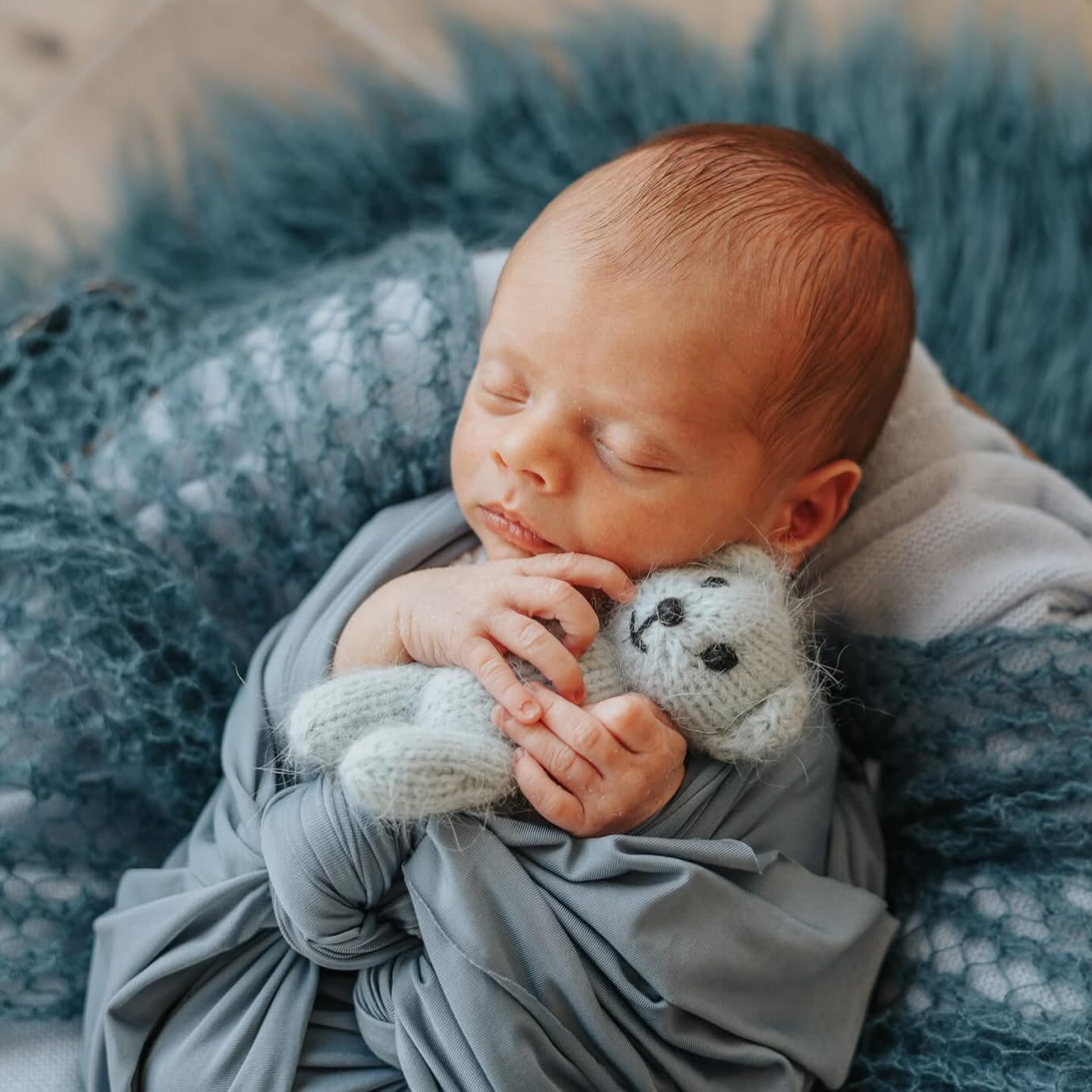 Encore un petit ange à qui nous souhaitons la bienvenue sur terre au travers de jolies photos. Des photos qu’il pourra garder toute sa vie et montrer à ses enfants 🥰
