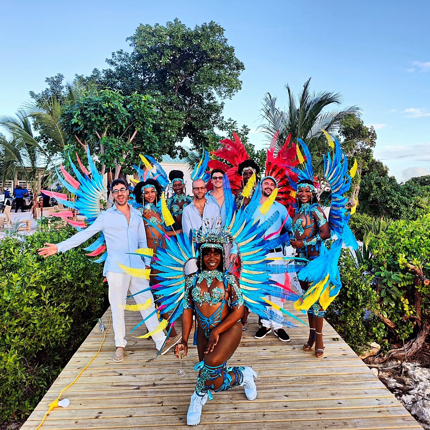 Caribbean carnival @thehutlittlejumby
#caribbean #carnival #thehut #antigua #strollingband #thestrikes #wearethestrikes #jumbybayisland #luxuryevents