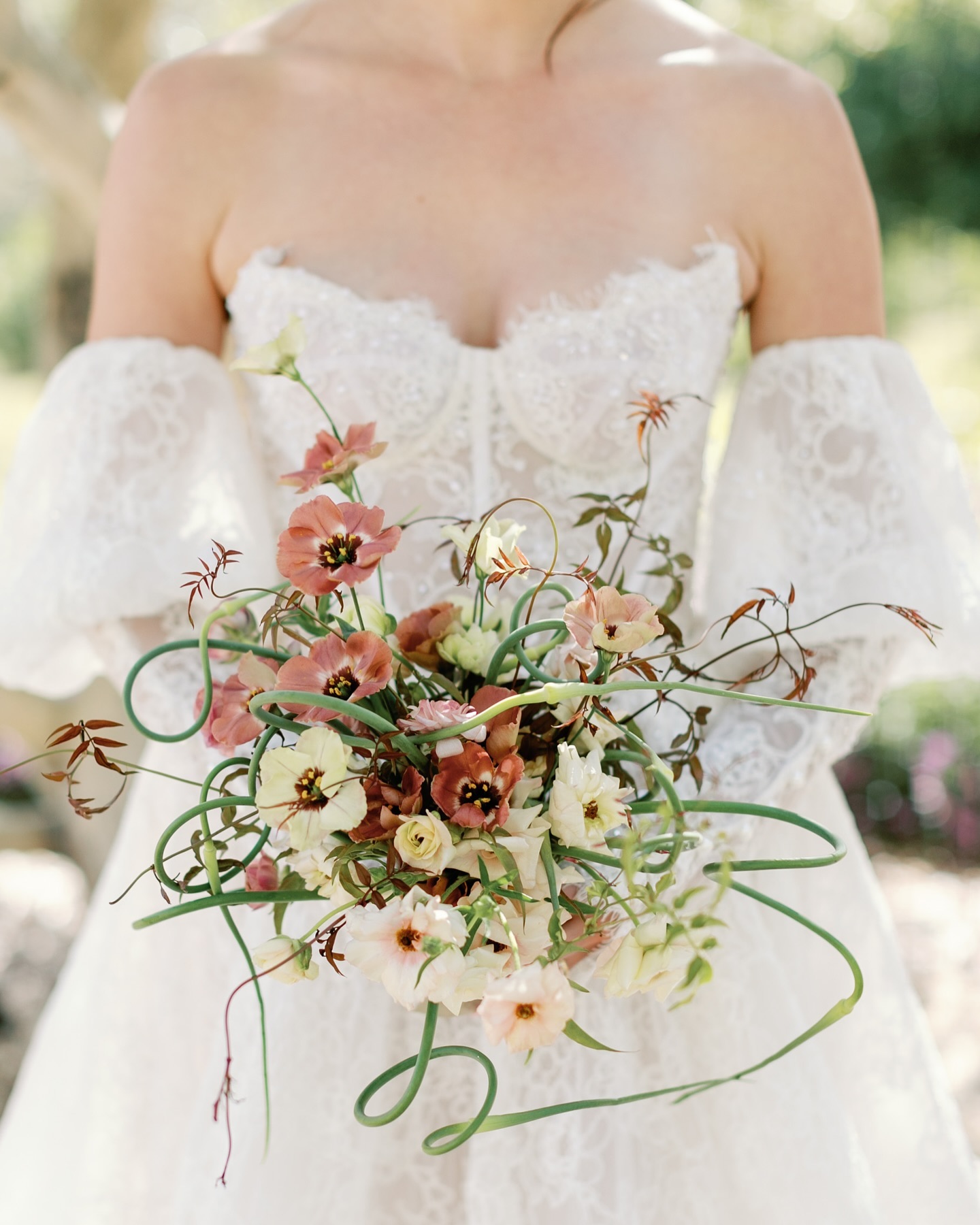 Honored to be the most recent feature in @magnoliarouge for our “Summer In Tuscany” wedding design.
Inspired by the rolling hills and lush vineyards of Tuscany in early October, this “Summer in Tuscany” design embodies the transition of crisp greens to the warm yellows and peaches of early autumn.
Intentional, organic, and effortlessly elegant, we brought a refreshing perspective to the classic Italian celebration, creating a truly unforgettable experience in Santa Cruz, California. Learn more about our design inspiration on Magnolia Rouge 💍
#italianwedding #weddingdesign #summerwedding #californiaweddingplanner #sfweddingplanner