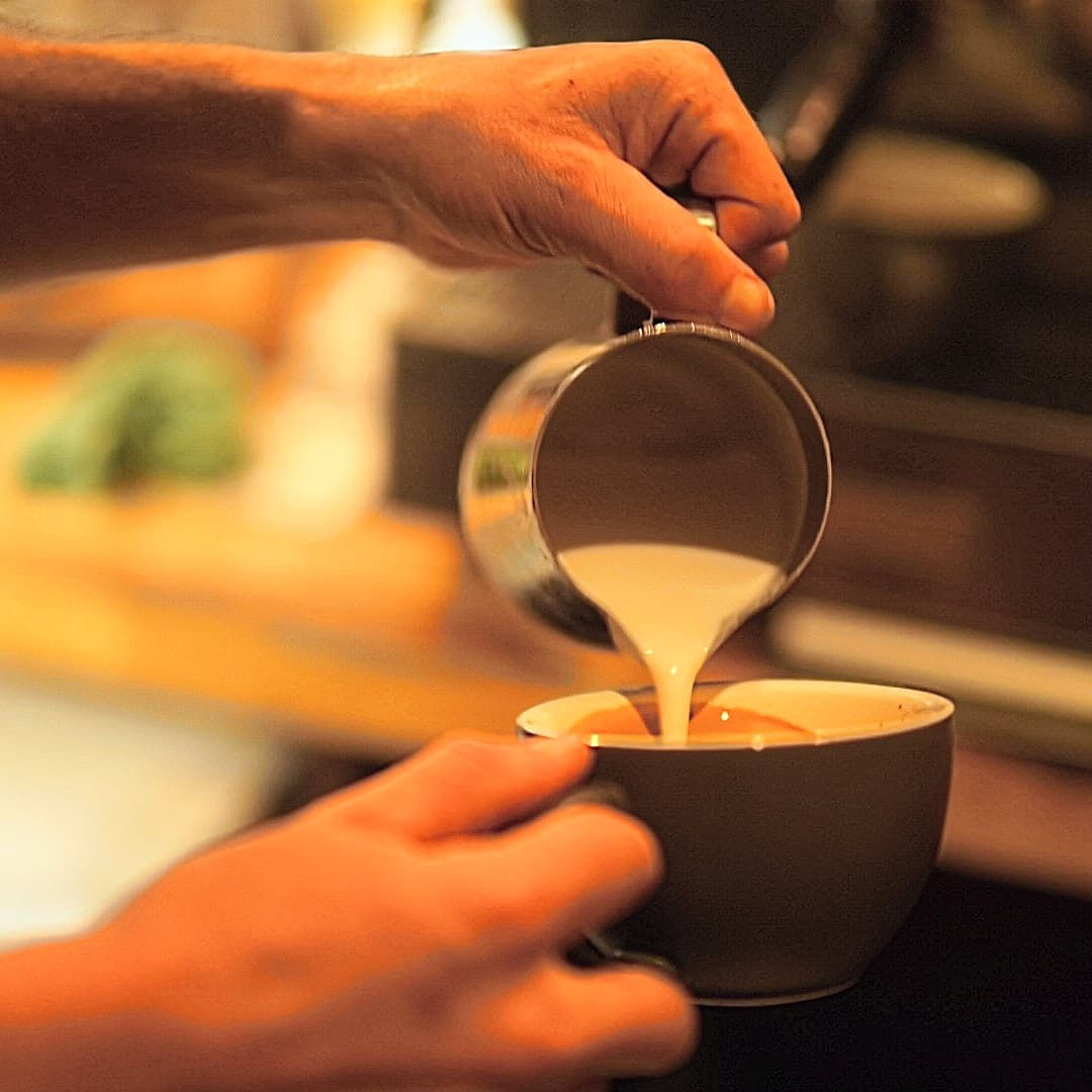 Come and spend a cosy morning or afternoon in Caffi'r Felin over a cuppa and cake on Saturday ~ playing games, reading a book or spending time with friends and family!
Join us on Sunday for all the above as well as being offered homemade warming soup and bread/flatbread over lunchtime also!
Open Saturday & Sunday 10 ~ 4
Lunch served on Sunday until 3.30
See you there this weekend!
...
Dewch draw i'r caffi dros y penwythnos i fwynhau panad a chacen ar ddydd sadwrn, a cawl a bara ar ddydd sul hefyd ~ cyfle i ddarllen, chwarae gemau neu treulio amser yn sgwrsio gyda ffrinida a theulu!
Ar agor dydd sadwrn a sul 10 ~ 4
Cinio ar gael tan 3.30 ar ddydd Sul
Welwn ni chi acw!