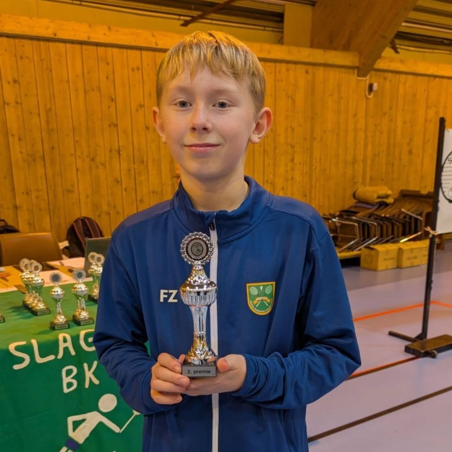 Ble en en fin 2. plass på Marius i HS U13 A i Slagen i går. Ble tap i finalen mot Ludvig fra Kristiansand som er nr 1 på rankingen. Marius spilte en god turnering og nærmer seg en seier mot Ludvig👍 Gratulerer Marius!