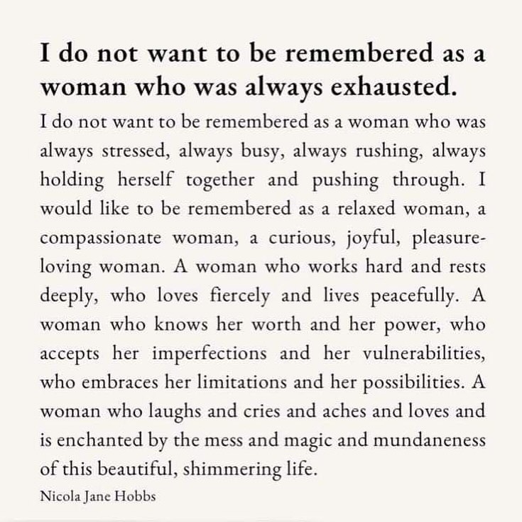 A few of my favourite things in November so far...
1. A beautiful poem by @nicolajanehobbs that I read at the end of my Sound Ceremonies over the weekend which I’m so pleased resonated with so many of you.
2. Our little hobbit house/sauna in the woods!
3. Another month, another favourite manicure by my soul sister @soulbeautysanctuary
4. Said soul sister’s 30th birthday cake of dreams! @bunkie_bakes nailed the brief as always!
5. Sundays Sound Ceremony set up at @berryfarmcotswolds
6. Found a little Japanese garden in Devon
7. Also found a beautiful wine & foraged cocktail bar in Devon @circa.devon
8. Popped into Tetbury for some Antique browsing
9. Loved this by Andy Goldsworthy
10. Very pleased with the wreath I made at @wildling_studio again this year