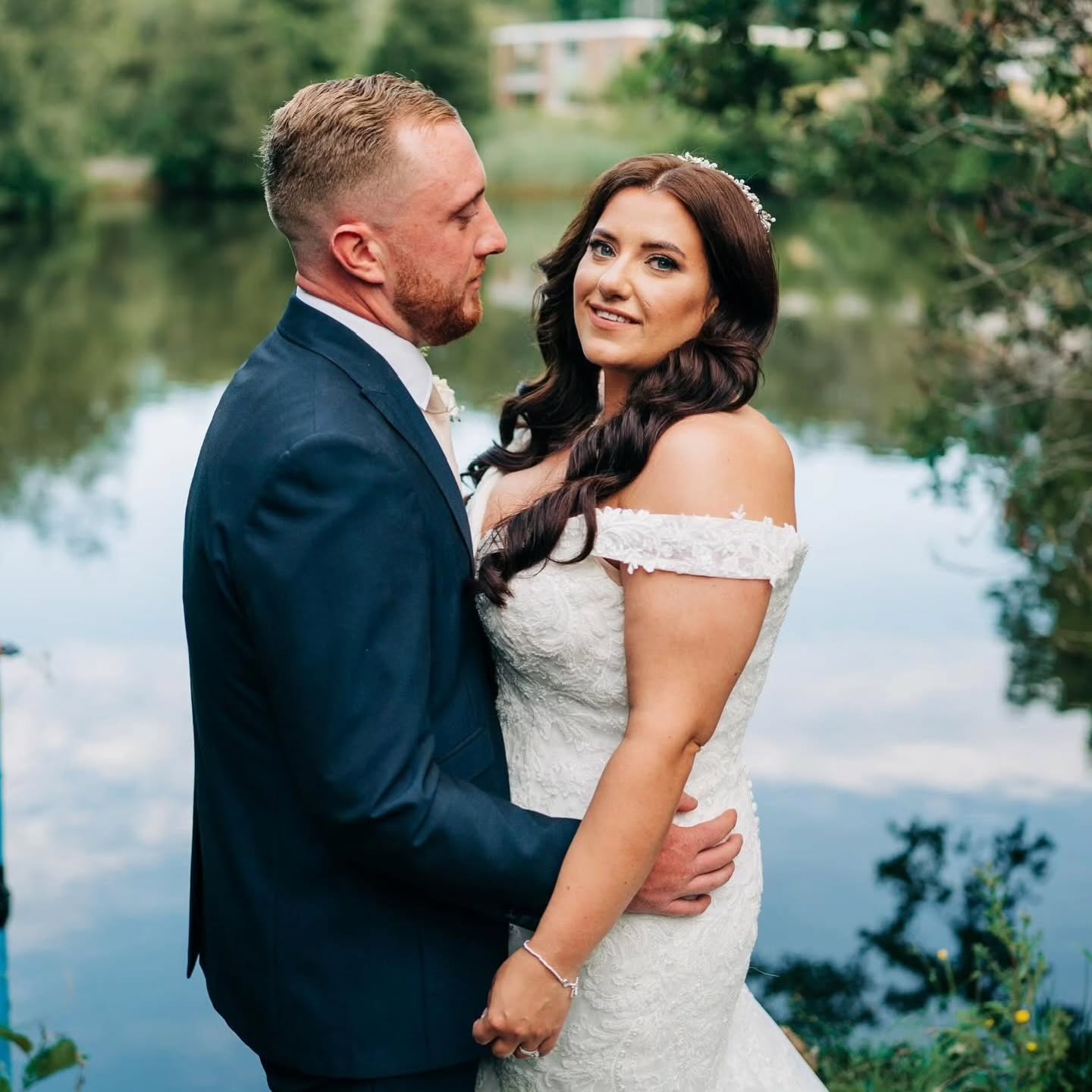 Some more amazing wedding photos from one of our lovely customers. The day looks like it was amazing. Congratulations 🥂❤️ #wedding #suits #suithire #kentweddings #wellsuited #dartford #Manston