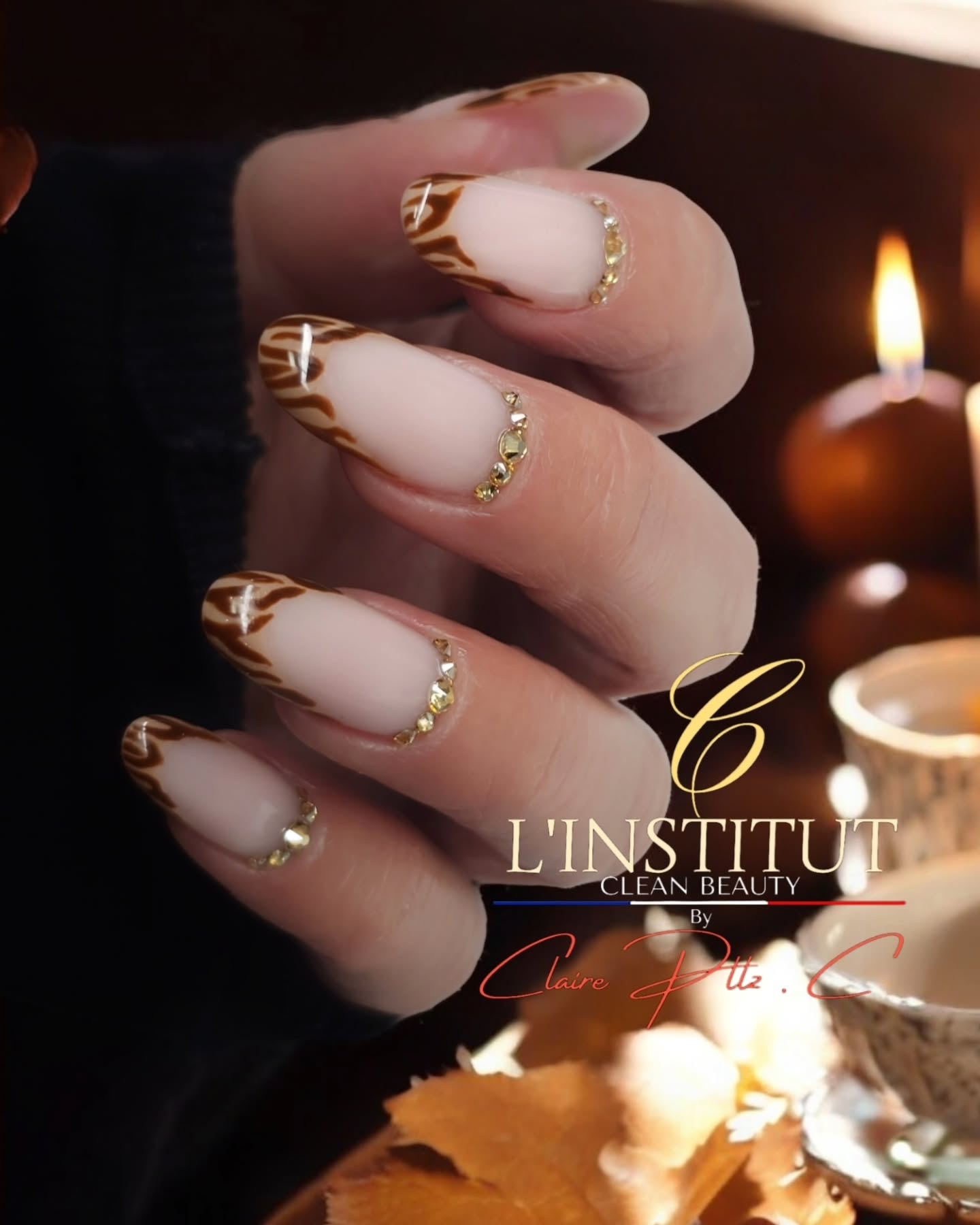 On clôture la trilogie par cette dernière photographie du set Sauvage X Luxury version TIGRE Automnal 🍁🍂🐅✨️🤎
Impossible de choisir parmis les trois photos 😍🤎
Toi aussi tu aimes cette association ?