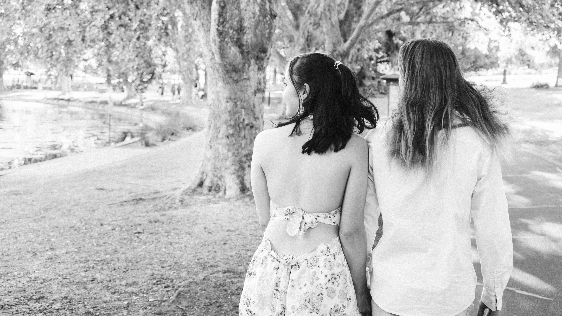 Those iconic trees in Hyde Park❤
If you are looking for affordable engagement photography, or simply want to get some awesome photos taken before Christmas, I am excited to let you know that I am now offering 30 minute outdoor mini sessions for couples for just $240:)
Contact through the website - www.soulfocus.com.au or simply DM to book in:)
#LifestylePhotography #LifestylePhotographer #PerthPhotographer #PerthLifestyle #PerthLifestylePhotography #RealLifePhotography #AuthenticPhotography #EverydayMoments #CandidPhotography #NaturalLightPhotography #StorytellingPhotography