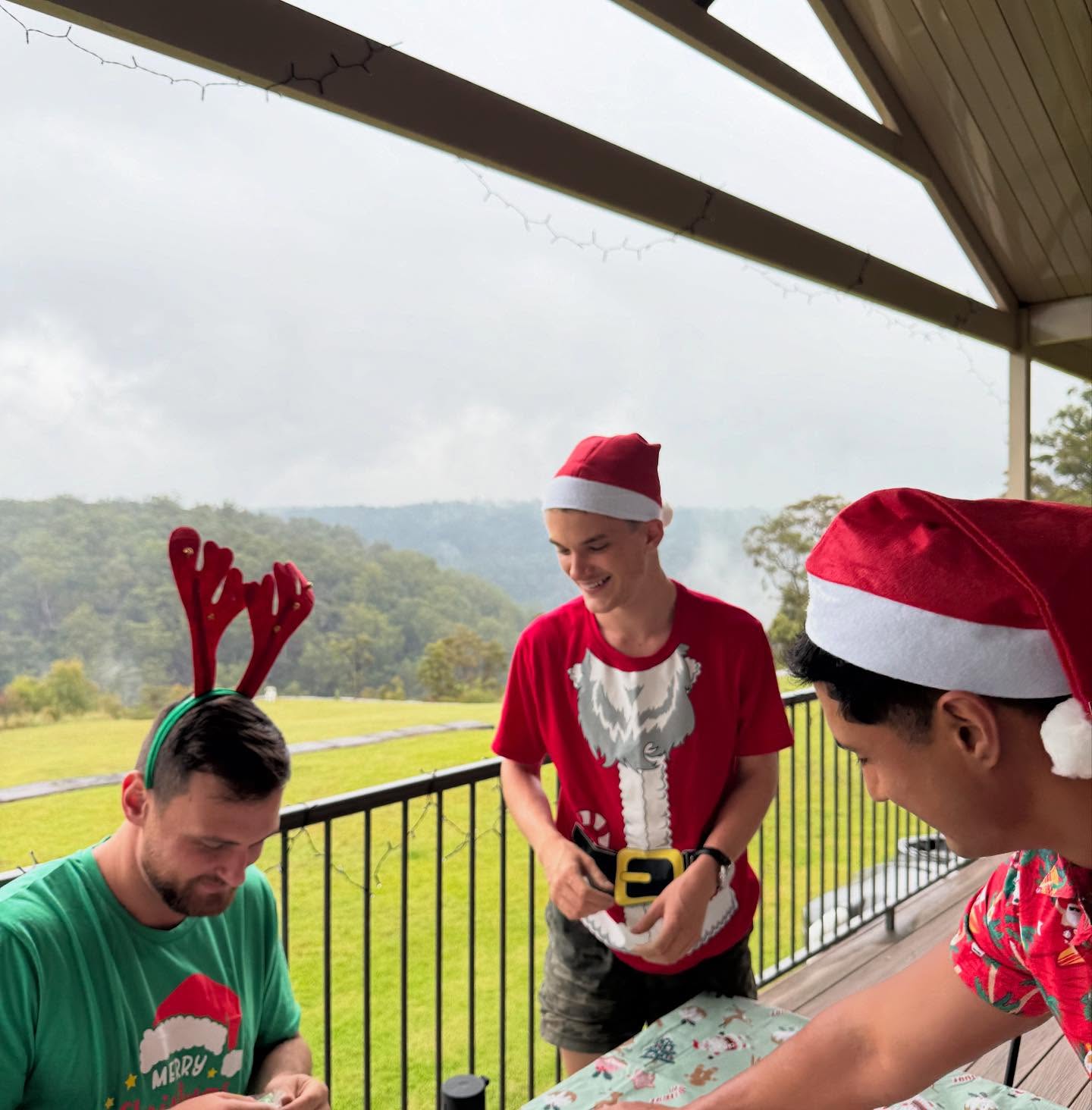 Teens Night Christmas Fun 🎅 🎄