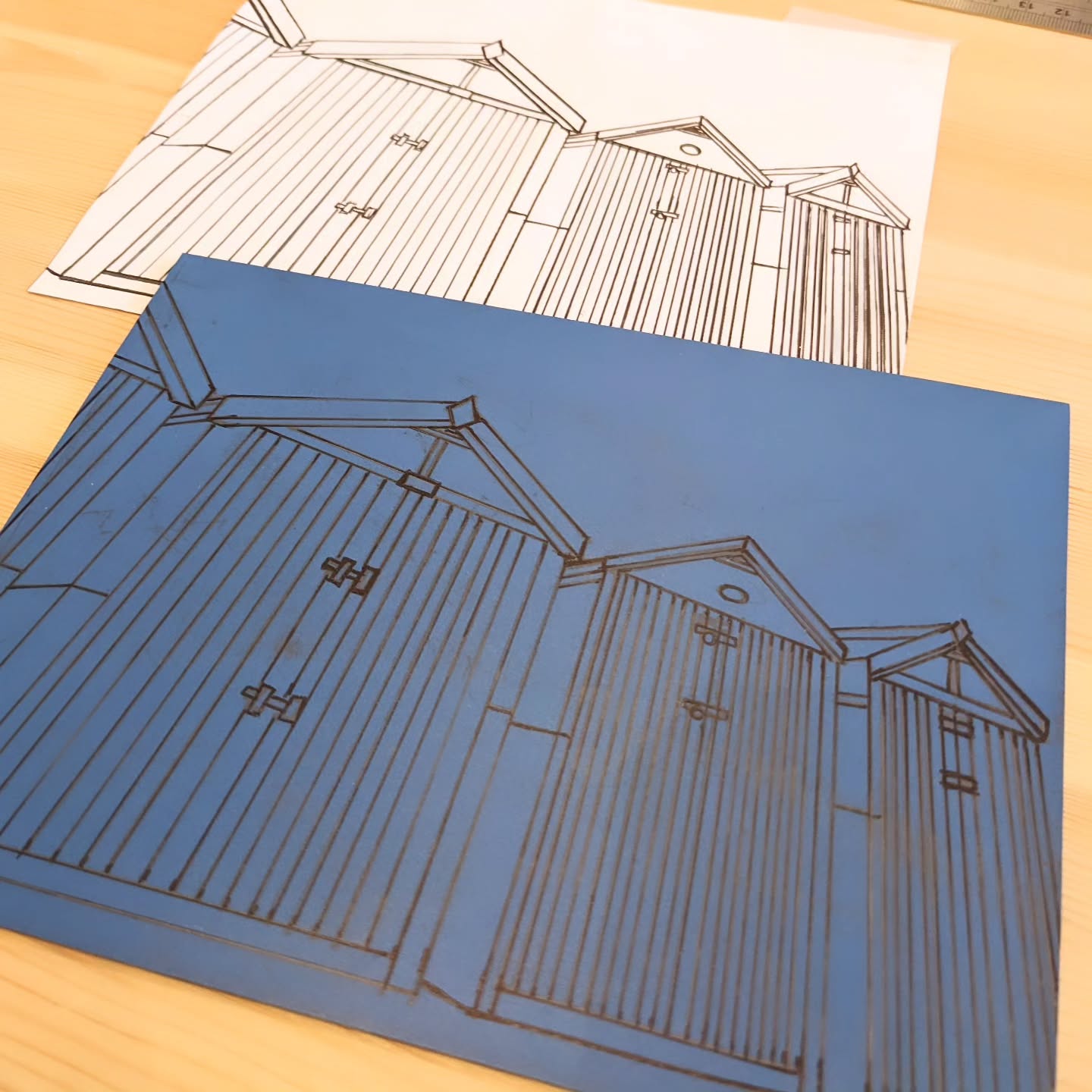 New plate on my table ready to be carved!
.
.
.
#newdesign #japanesevinyl #readytocarve #beachhuts #Hove #hovebeachhuts #printmakerprocess