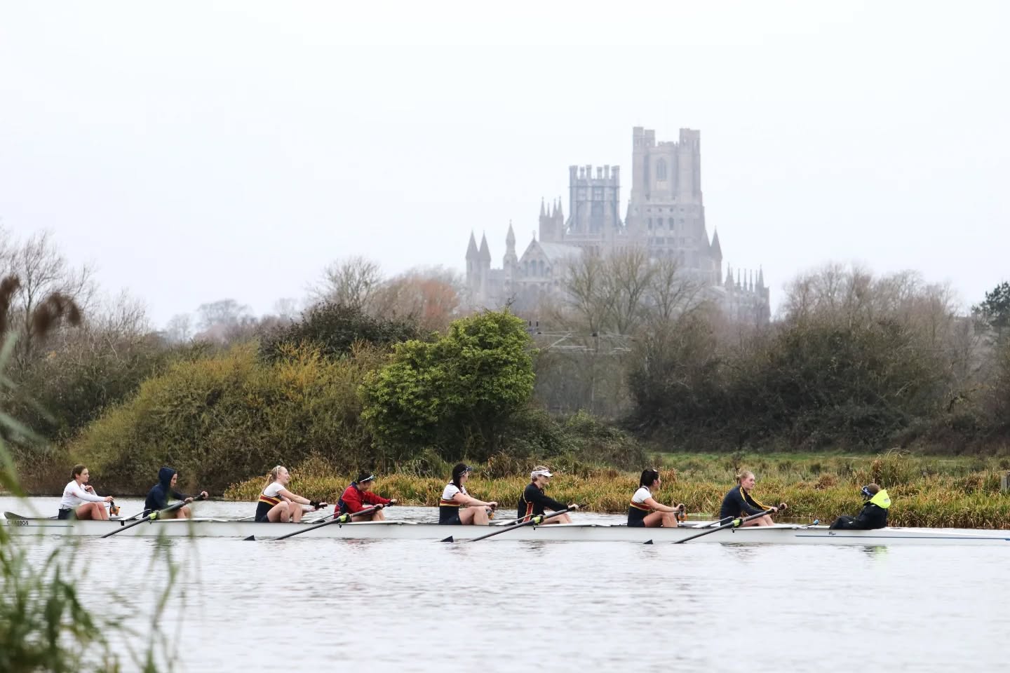 Undeterred by event cancellations, our W1 spent the day in race simulation mode at the @cubcsquad Ely boathouse. Big 5km timed piece in the bag. 🏆😮💨🏅⛰️