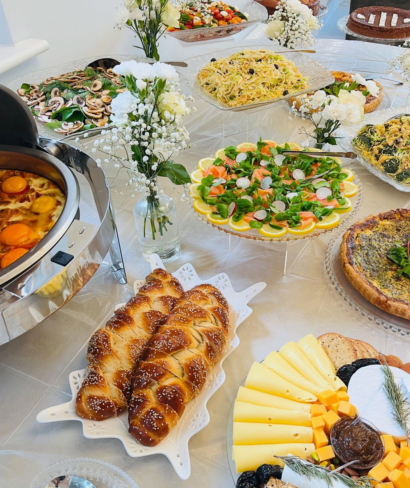 Birthday Brunch
#brunch #birthdaybuffet #foodparty #shakshuka #koshercateringlondon #londonkoshercaterer