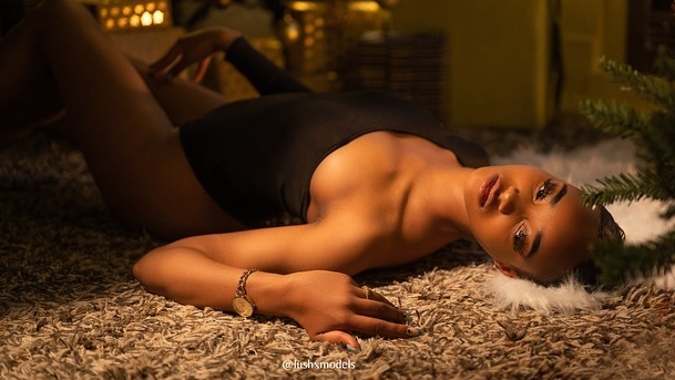 Hello December 🎄☃️🎁
Last month of the year, let’s make it the best one yet! 🖤
If you’re looking for a change of career & A LOT MORE MONEY ⬇️ Join Today ↙️
www.lushmodels.co.uk
No joining fee, WE PAY YOU! 💷
All you need is a laptop/phone, valid photo ID & WiFi 💻📲
Work anytime, as much as you want. There’s money to be made 24/7 💷
#lushmodels #modellingagency #modellingshoot #ukmodels #ukmodelling #ukmodelslondon #ukmodelswanted #hellodecember #bossbabes #girlboss #girlbosslife #girlbossbabe #makemoney #financialfreedom