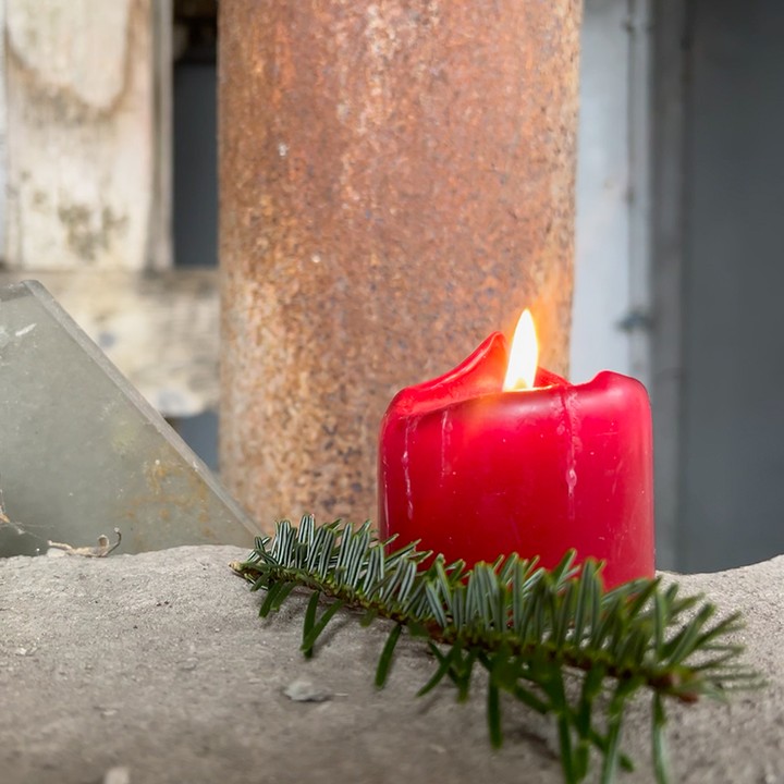 Morgen ist 2. Advent! Herzlich willkommen in der Kirche Oberburg, am 08. Dezember 2024, 09.30, zu einem Gottesdienst mit zwei Taufen, Orgel-Musik mit Martin Geiser und einer kurzen Adventspredigt zur uralten Sehnsucht nach Veränderung zum Guten und ihrem Symbol, der Eselin! #oberburg #kircheoberburg #advent #adventszeit #taufgottesdienst #sehnsucht #eselin #esel