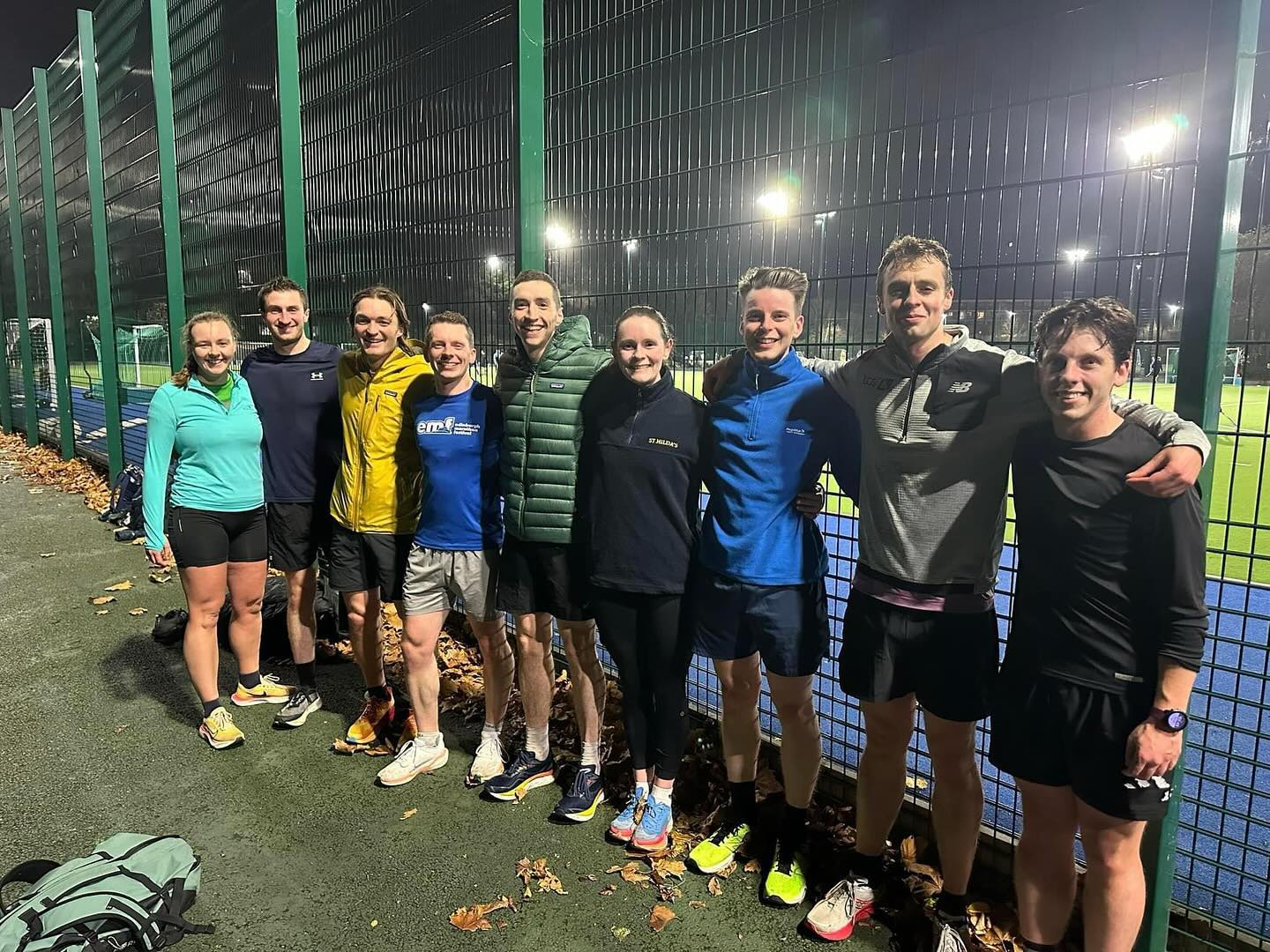 TUESDAY TRACK / INTERVALS ❄️ some big sessions on yesterday at three locations:
Paddington Track hosted by @bobempson
Stevenage Road hosted by @crappot
Barn Elms Track hosted by @clairelbracher
All of the session details are available weekly in the FRC Facebook group