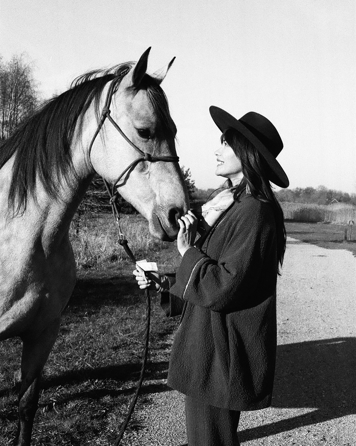 Stay tuned for our holiday special @the.tiny.muse featuring my spirit animal and radiant mama-to-be, Sharga 🐎✨
This season, we’re embracing the spirit of Christmas with exciting new features, inspiring columns, fresh brands, and incredible muses to unveil throughout the month. Magic is on its way—don’t miss out!
📸 @byannewilhokken