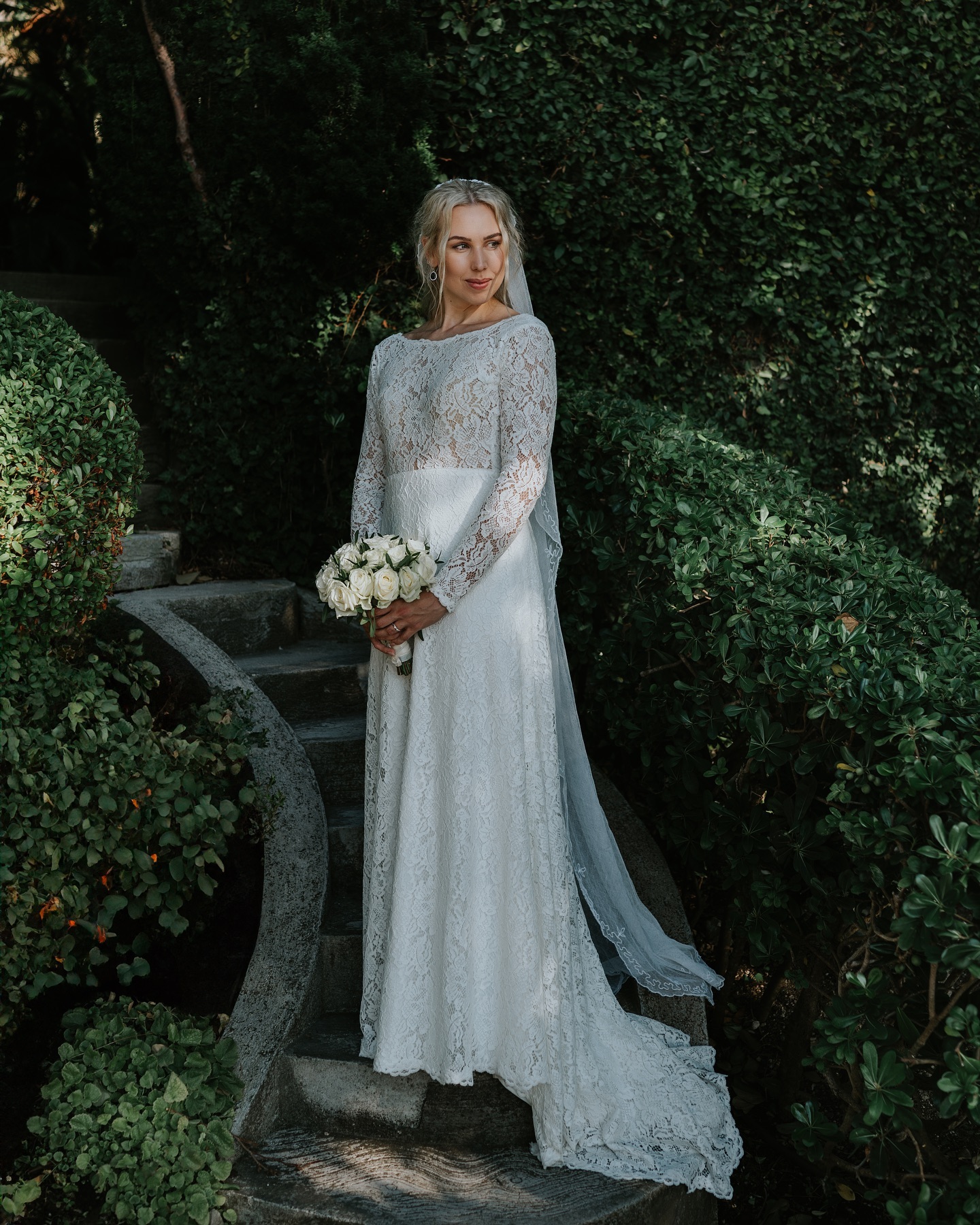 Bridal Style/
Romantic, Classic, Boho, Modern, Glamorous or non-traditional which bride are you?
I believe that what you wear has the power to influence how you feel, how you carry yourself and how you interact with the world.
Your wedding dress is the most important article of clothing you’ll ever wear and how you feel in your wedding dress will determine how you feel throughout your entire wedding day, so choose it well. X
Here are some of my fav’ bridal portraits of 23-24.
#weddingphotography #frenchrivieraweddingphotographer #photographedemariage #photographenice #bridalportrait #brides #gettingmarried