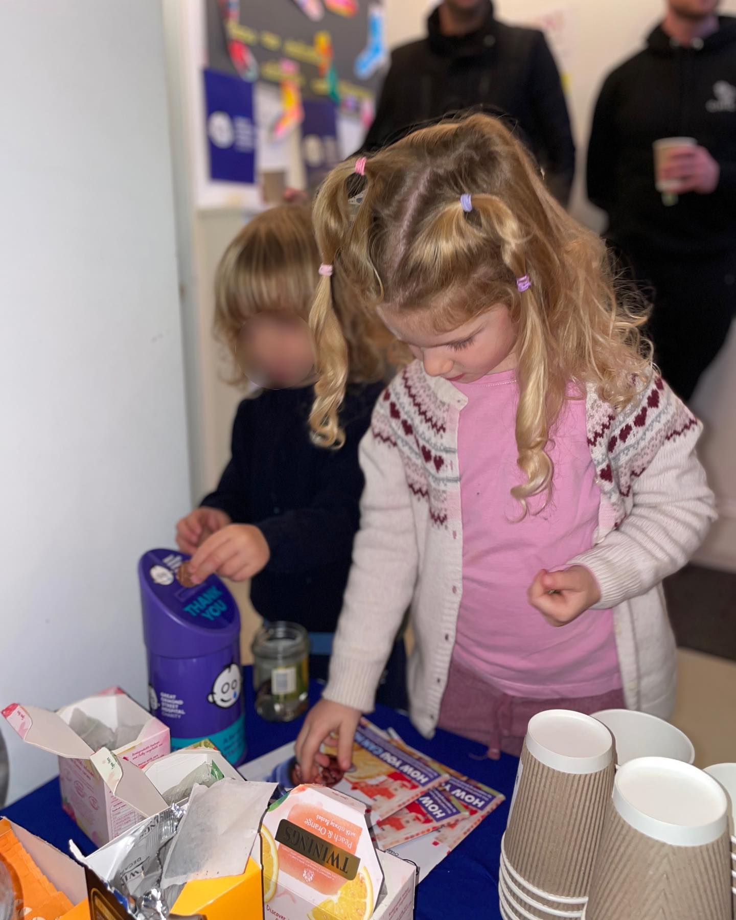 What a positivi-TEA morning we had! 🧦☕️
Our little ones shine with their most colorful, mismatched socks to celebrate Odd Socks Day—a fun way to spread the message of kindness, acceptance, and anti-bullying. 🌈
Through this day, children learned the value of embracing diversity and celebrating what makes everyone unique. They practiced empathy, inclusivity, and how to be a good friend by supporting one another. 💖
The best part? The tea we shared wasn’t just to warm us up—it was part of a bigger effort to give back. We raised funds for Great Ormond Street Hospital (GOSH)! Thank you all for your contributions which will support life-saving care and research. 🙏🌟
Join our exciting learning journey:
🔎 Learn more about us at our environment and curriculum on lapetitenursery.co.I’m
📨 Book your personal tour by emailing contact@lapetitenursery.co.uk
#learningthroughplay #londonnursery #education #earlyyearseducation #earlychildhoodeducation #earlyyearsteacher #earlyyearslearning #earlyyearsideas #earlyyearsplay #eyfs #eyfsinspiration #eyfsactivities #ofsted #ofstednursery #ofstedoutstanding #childcare #childeducation #childcareprofessional #childcareprovider #jewishcommunity #jewishculture #jewisheducation @antibullyingalliance @greatormondst