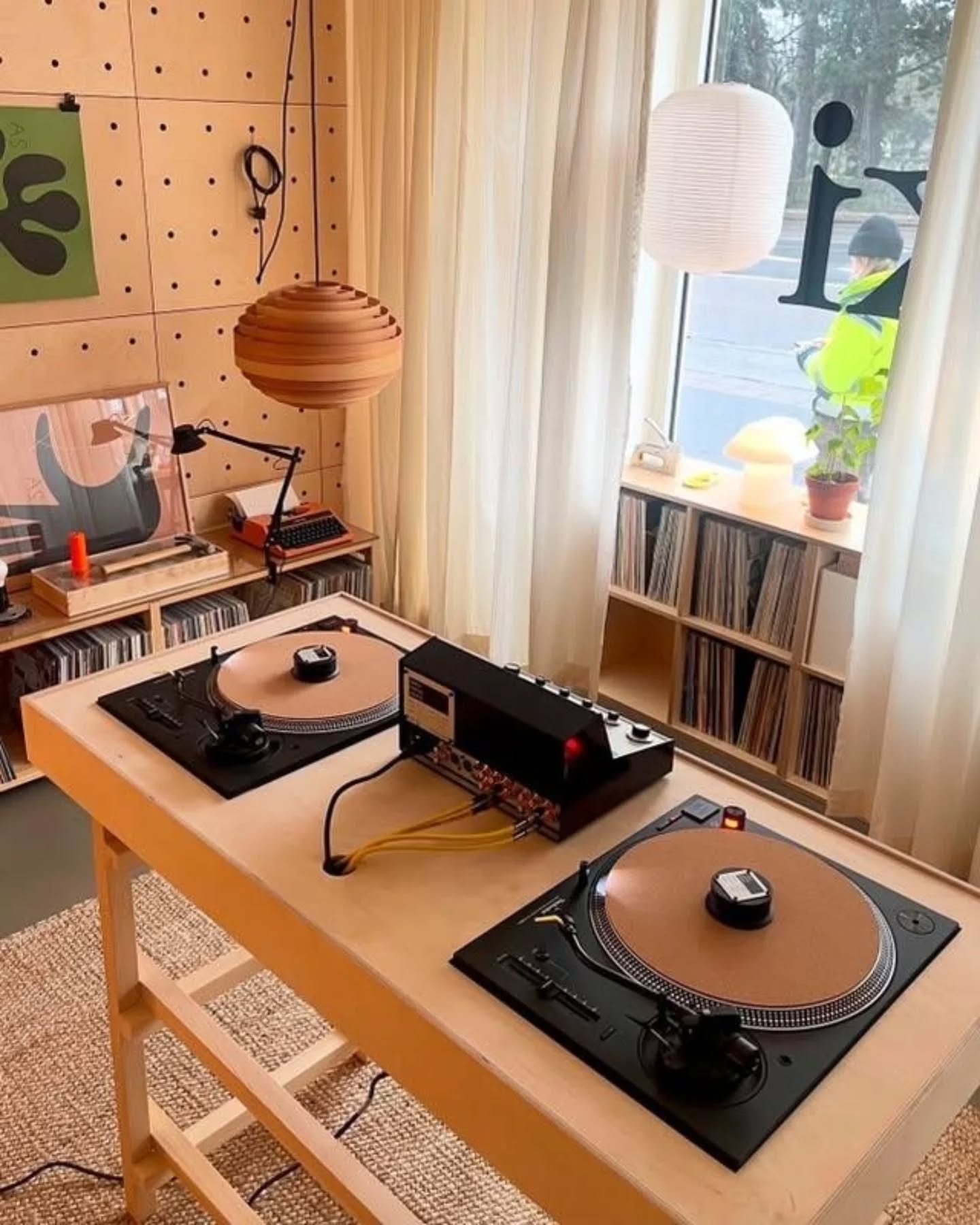 Beautiful design work by @andreas.samuelsson 🎧🌿 #rdm20
___________________________
👉🏼 Follow @doyouspin for more
👉🏼 Follow @doyouspin for more
👉🏼 Follow @doyouspin for more
DM for submission & Email for promotion 📩
#rotarymixer #technics #djsetup #vinyldj #rominimal #classicdj #classicmixer #boutiqemixer #hifi #audiophile #hifidj #djlife #vinyljunkie #vinyladdict #technics1210 #sl1200 #doyouspin #djdesk #djbooth #listeningbar #recordstore #vinylonly #djculture