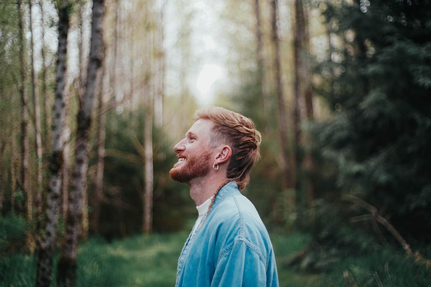 As 2024 comes to a close, it’s time for some best ofs!
Starting off with my absolute favorite shoot of the year: collaborating with the incredible @barronpeper. This shoot brought together everything I love: beautiful people, nature, fashion, queer magic, cowboy vibes, singing and architecture.
Be sure to follow Barron’s architecture of belonging work, where he explores the ways singing and spaces shape who we are: @missoula.sings and @arch.belong.