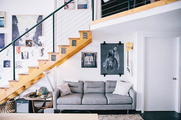 Dreaming of the perfect loft but not sure where to start? 🤔✨ Take a peak at this stunning Expo Park unit, designed by one of our talented tenants! Proof you can make any space your own. 🛋️
#expopark #dallas #expoparkdallas #lofts #loftinspiration #loftdesign