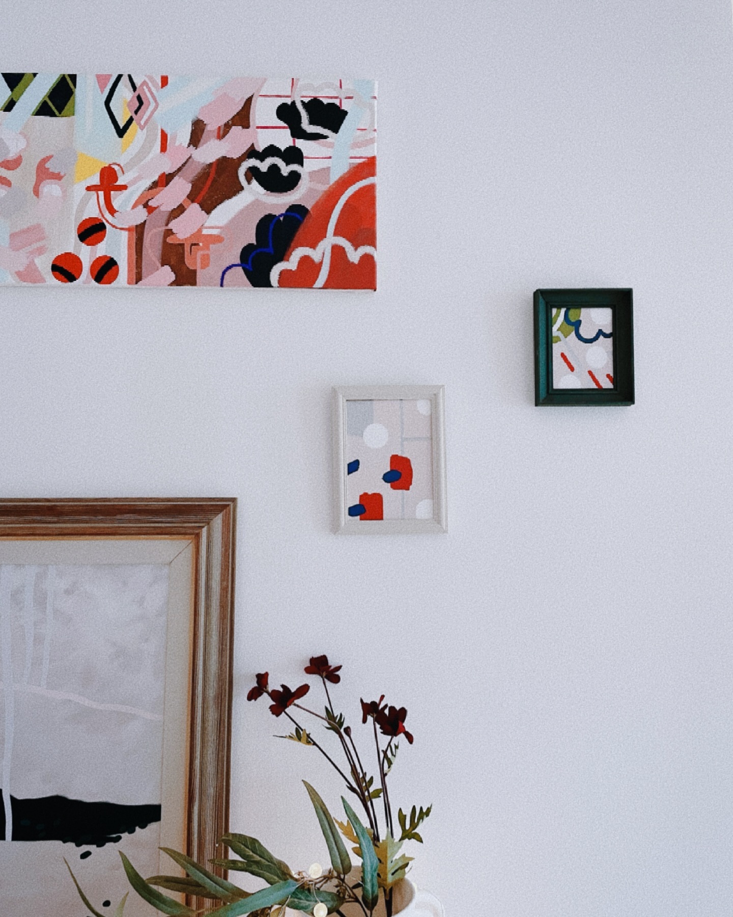 Winter wall ❄️
12월 🎄☃️
⠀
⠀
⠀
⠀
⠀
⠀
⠀
⠀
⠀
#abstractartwork #abstractpainting #originalpaintings #canvasart #contemporaryart #abstraktekunst #abstraktkonst #artcollector #collectorswall #galleryart #christmaswall #christmaswalldecor #christmasdecor #koreanartist #koreanpainter #추상 #추상화 #suyeonseo_art #artistsuyeon