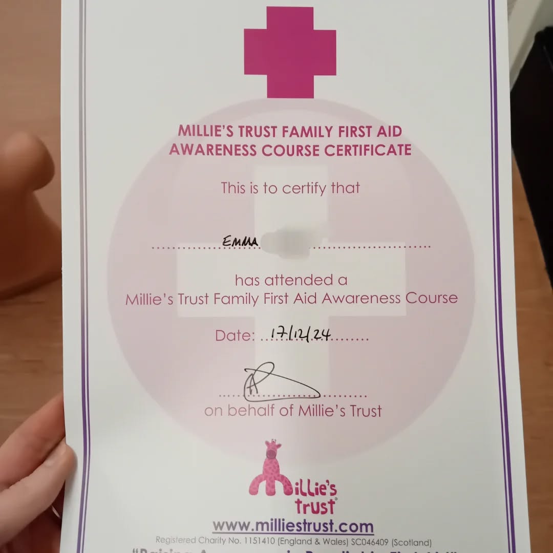 Our festive full day family first aid session!
Thank you to everyone that attended and a big massive shout out to the trainer Paul @milliestrust who was so informative and knowledgeable, and made the class enjoyable and fun - it wasn't the easiest session for him to navigate with 5 babies causing carnage! 🤣
Every time I do these sessions, I learn something new.
We covered:
CPR
Choking
Recovery Position
Bleeds & Burns
Allergies
Febrile Convulsions/Seizures
Meningitis
Our next session is Sunday 12th January, this is currently sold out. If anyone that is booked on, can no longer make it, please cancel your place so we can offer to others.
May you all have a lovely Christmas and a fantastic 2025.
Emma x
