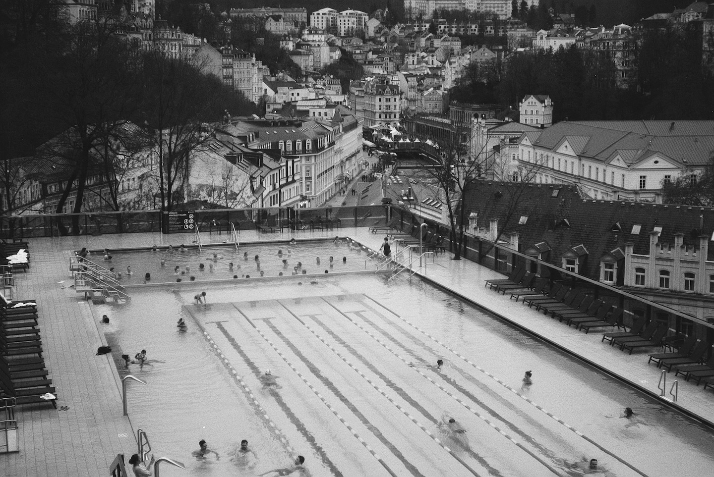 Judith Hornbogen (@judith_hornbogen) lives and works in Leipzig. She studied audiovisual art at the Gerrit Rietveld Academie in Amsterdam (BFA 2006). Her photos are almost exclusively analogue works. The books “Hasenbrote” (2023) and “Nosferatu / Phantom Pain” (2024) were published by Benschop Books (Denver, Colorado). GUP Magazine selected her as one of the FRESH EYES Talents 2023.
This work is titled, ‘Termální bazén, Karlovy Vary 2023.’ Judith’s works can have narrative features, but also linger on the threshold of abstraction and combine these two poles within the work groups. Humorous and bizarre aspects repeatedly meet disturbing or strange imagery. The result is a balance through which the unusual corresponds with the banal and a feeling for reality and existence becomes tangible.
Check out Judith’s work and others in the Sport issue of Pearl Press at pearl-press.com/sport
-
#pearlpress