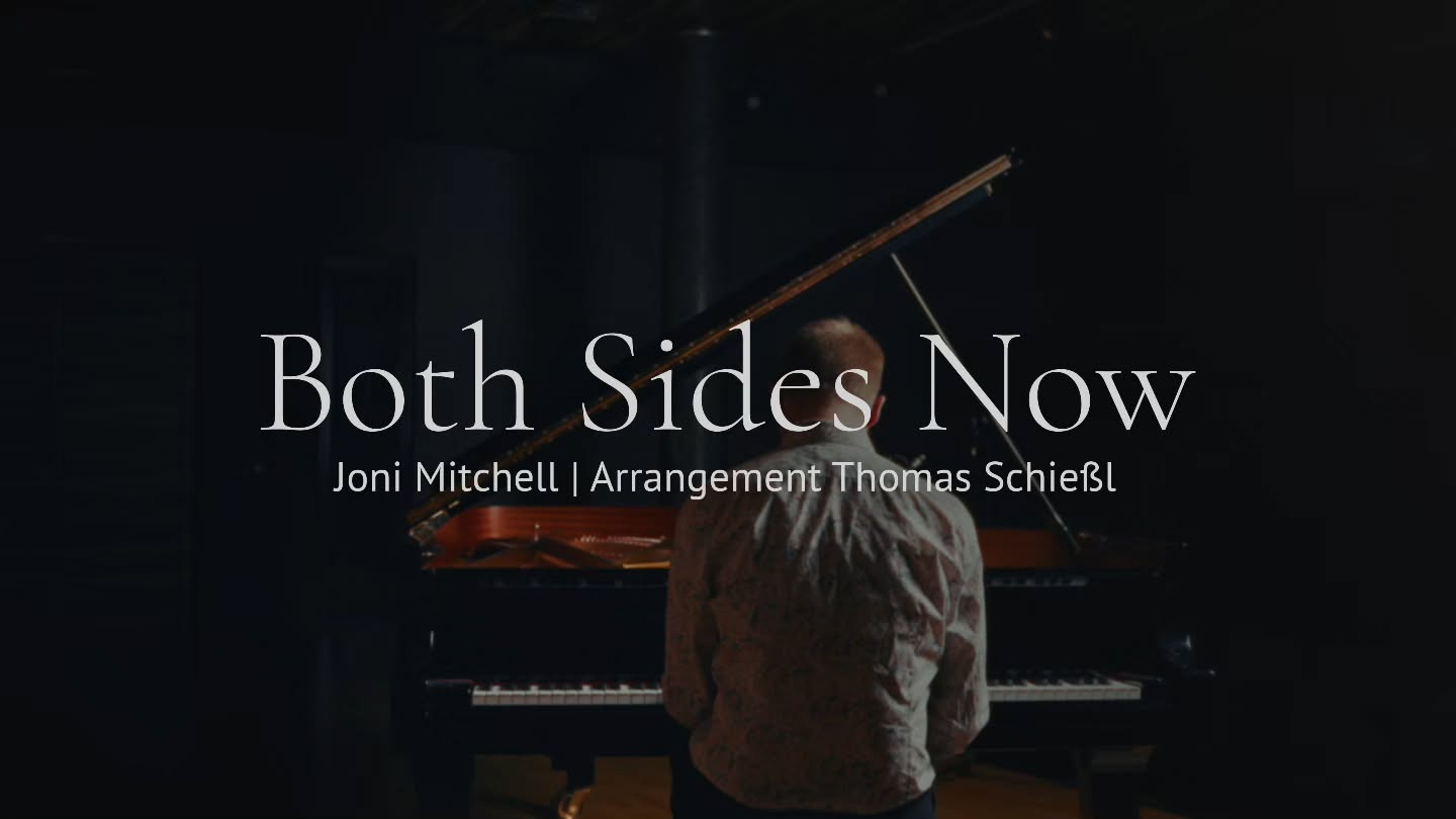 Heute ab 18 Uhr meine Version von Both Sides Now von Joni Mitchell
📷 @david.wenkemann
#jonimitchell #pianomusic #pianosolo #steinway #steinwayandsons #grandpiano #flügel #bothsidesnow #arrangement #production #new #würzburg #poppiano